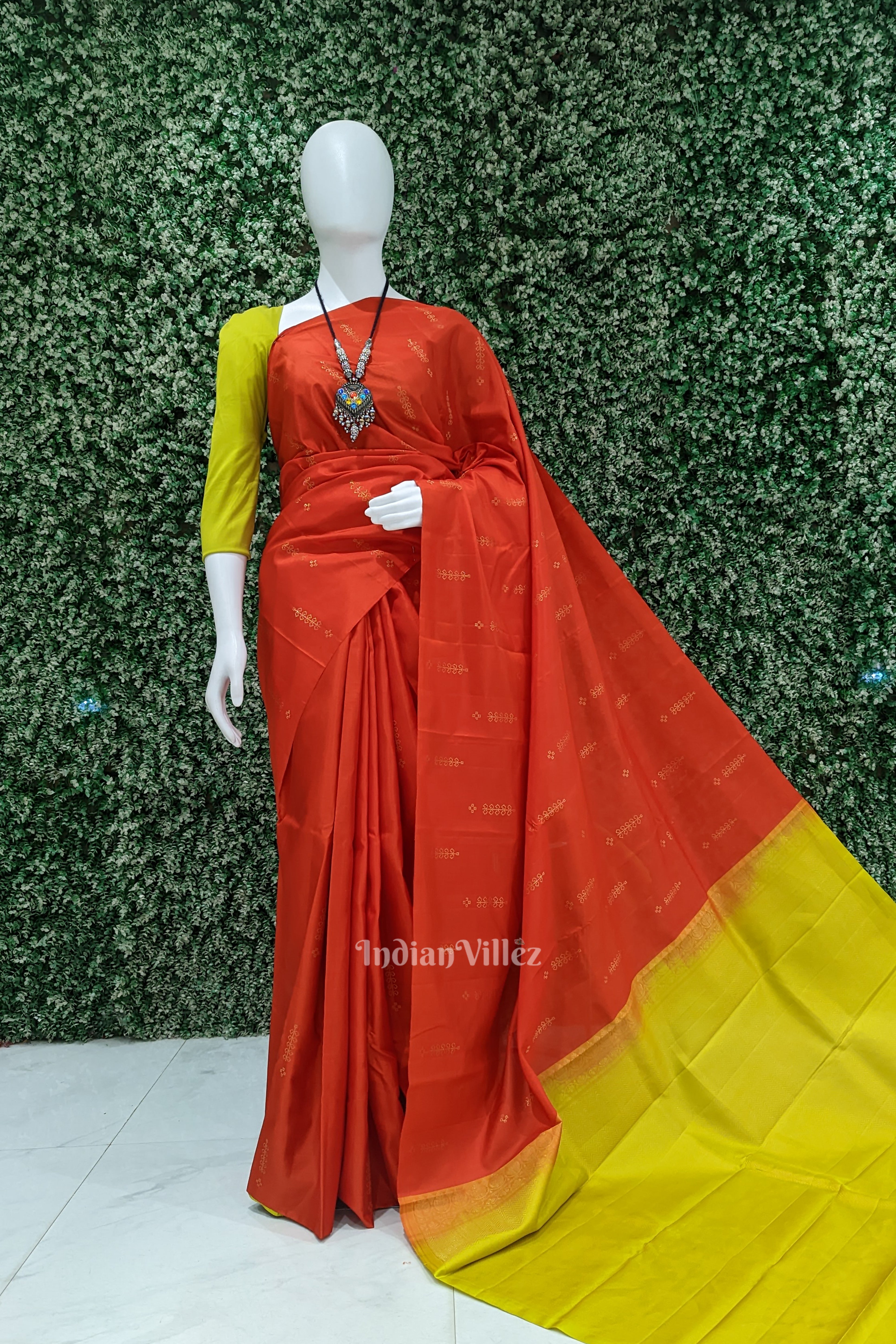 IndianVillèz Red Pure Kanjivaram Soft Silk Saree
