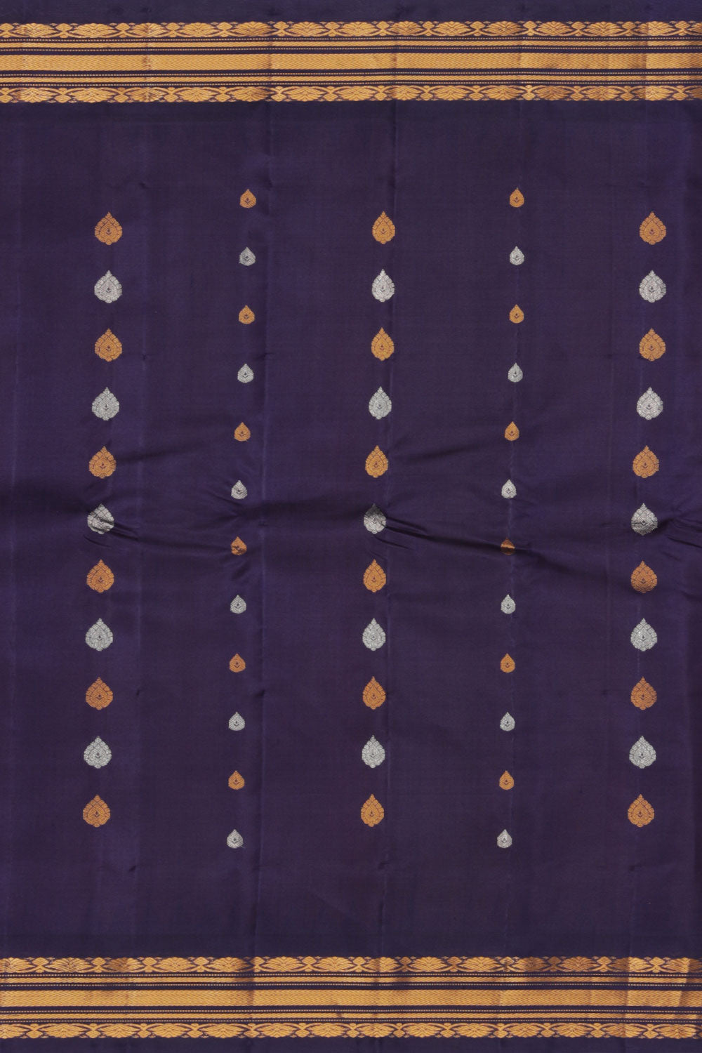 Kalanjali Gadwal Silk Orange Saree – Women's - view 4