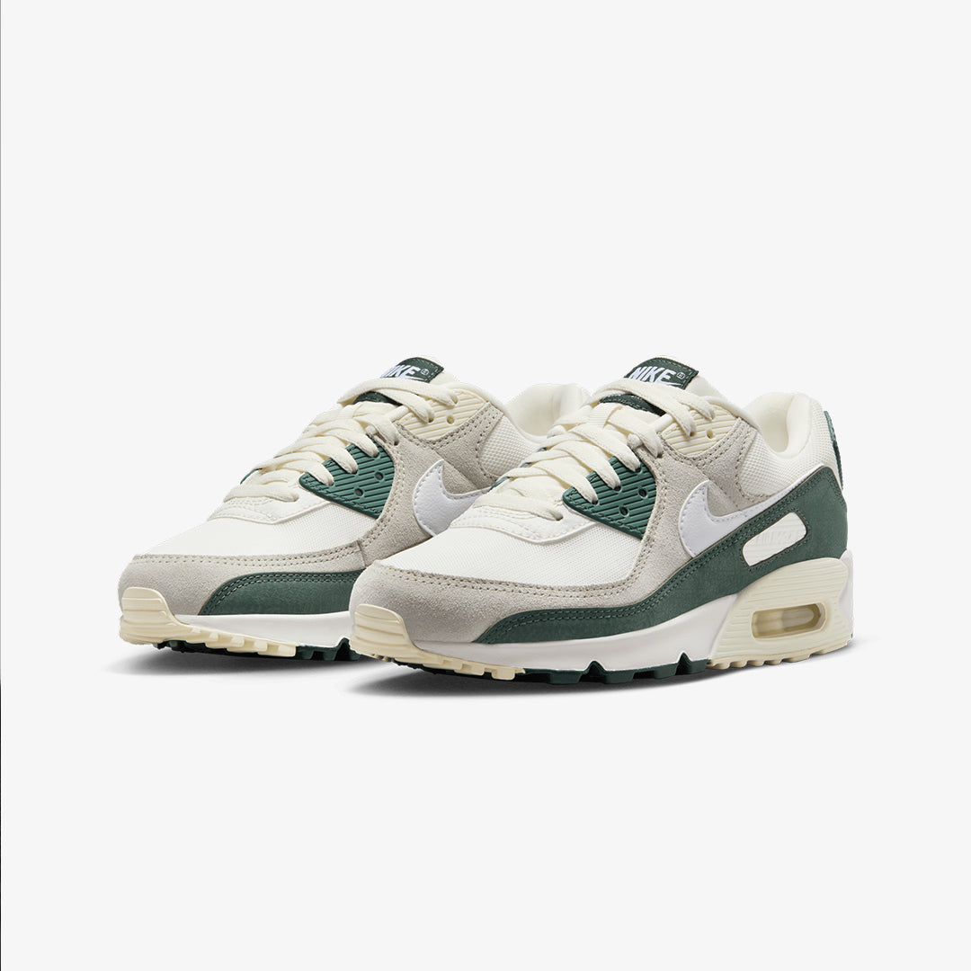Nike | AIR MAX 90 { SAIL/WHITE-VINTAGE GREEN-COCONUT MILK