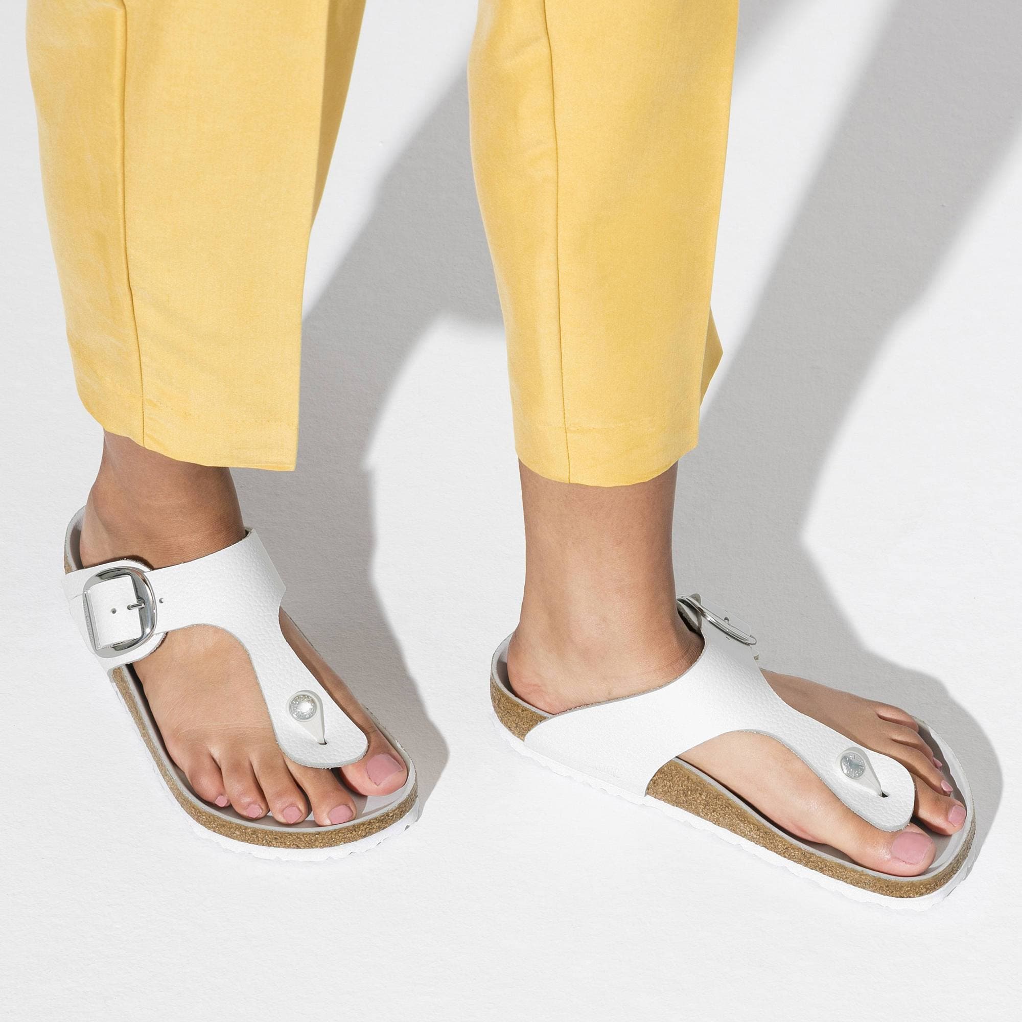 Birkenstock Gizeh Big Buckle Natural Leather – White White - view 7