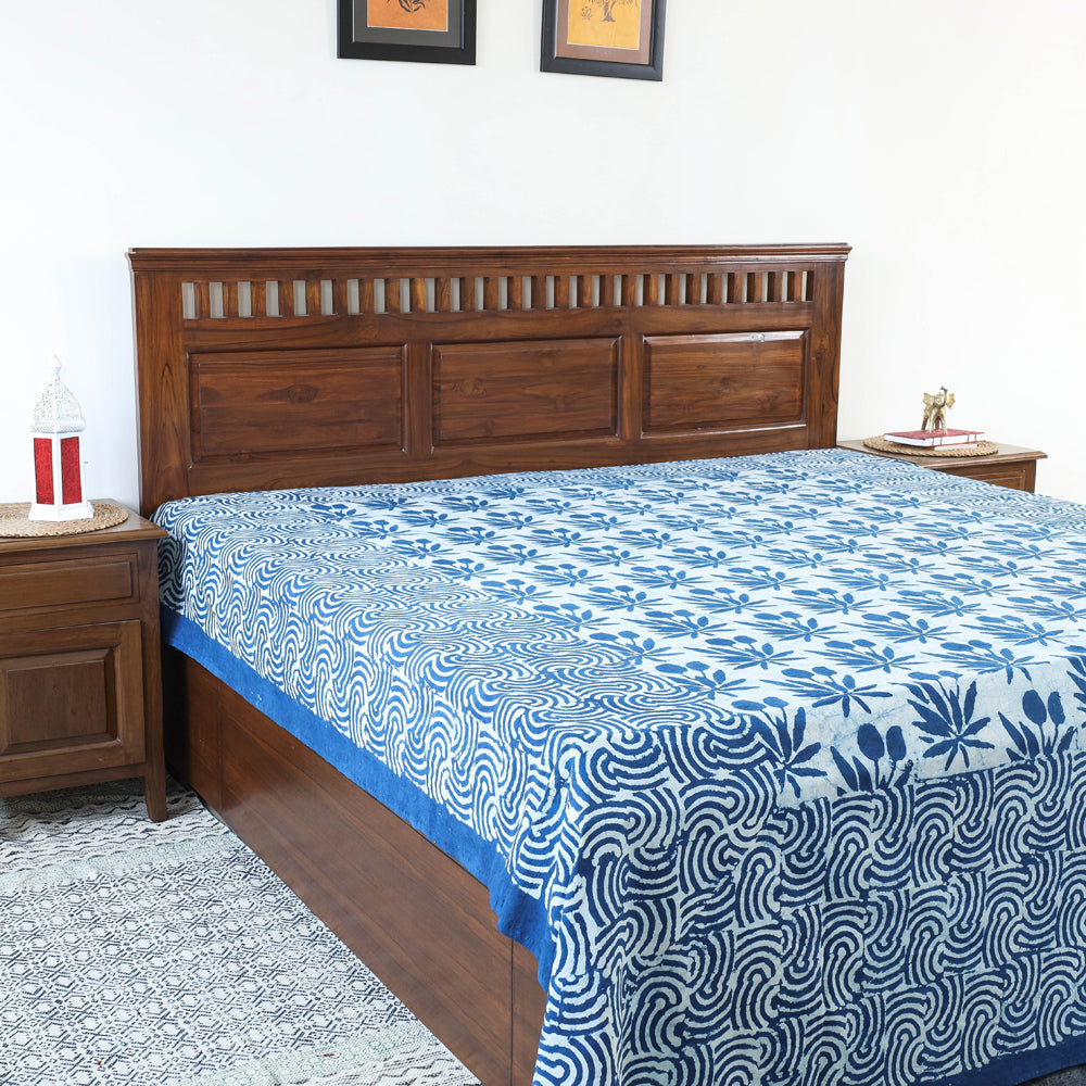BINDAAS UNLIMITED Blue - Block Art Print Cotton Double Bindaas Bed Sheet (110 x 93 in)