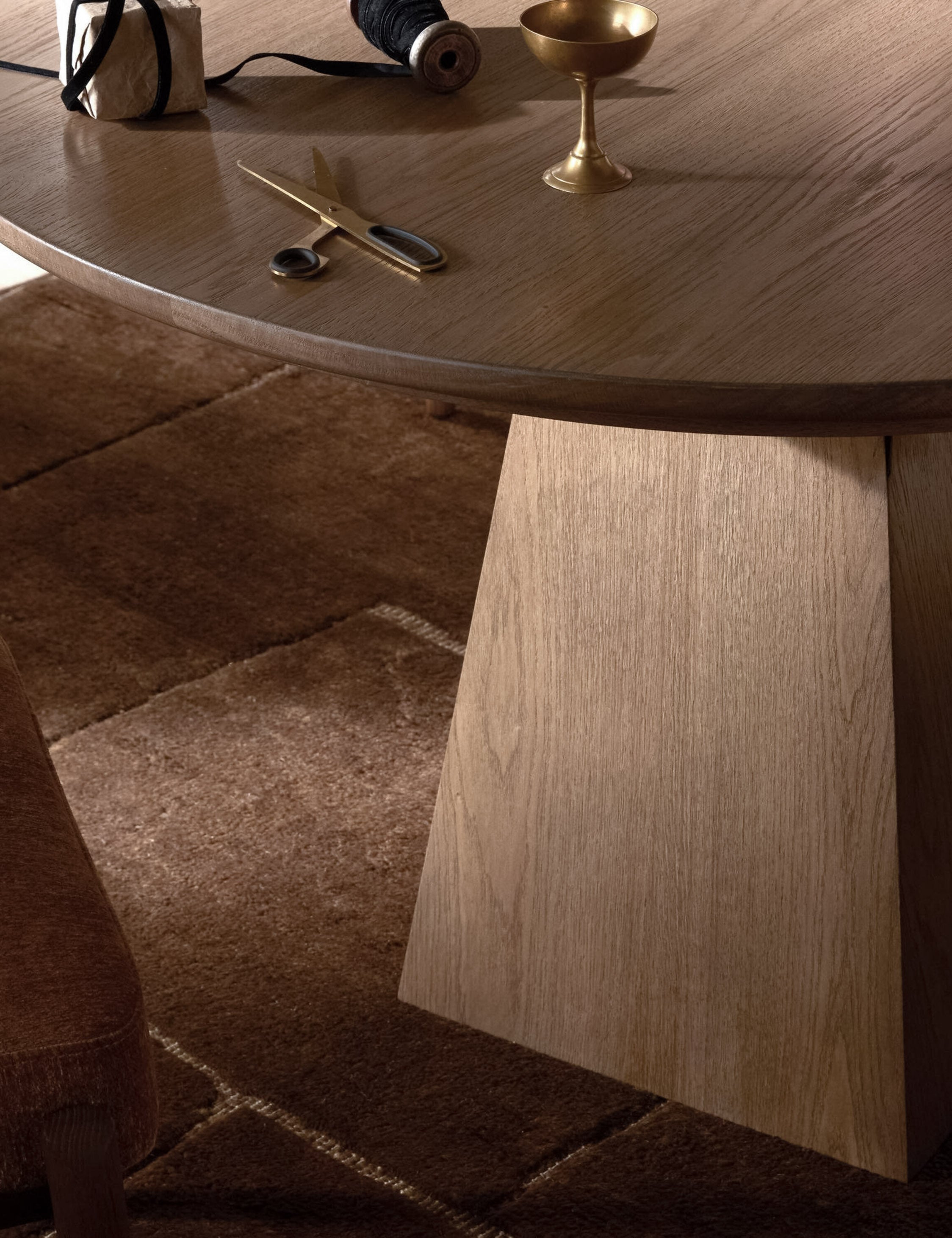 Lulu and Georgia Conroy Round Dining Table – Natural - view 6