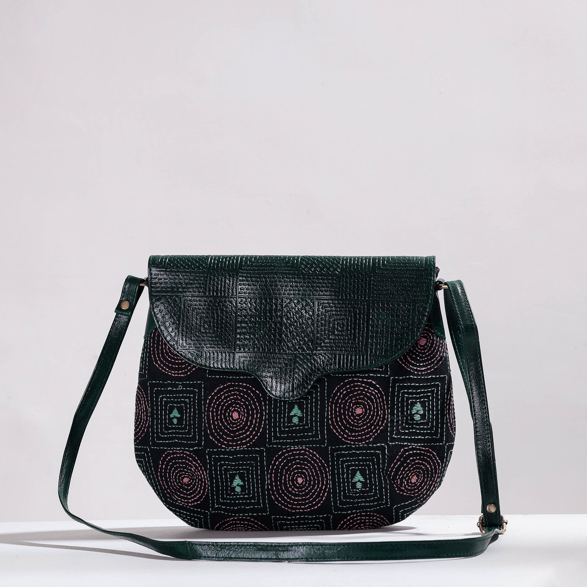 ASALKAAR Black - Handcrafted Kantha Embroidery Cotton & Embossed Leather Sling Bag