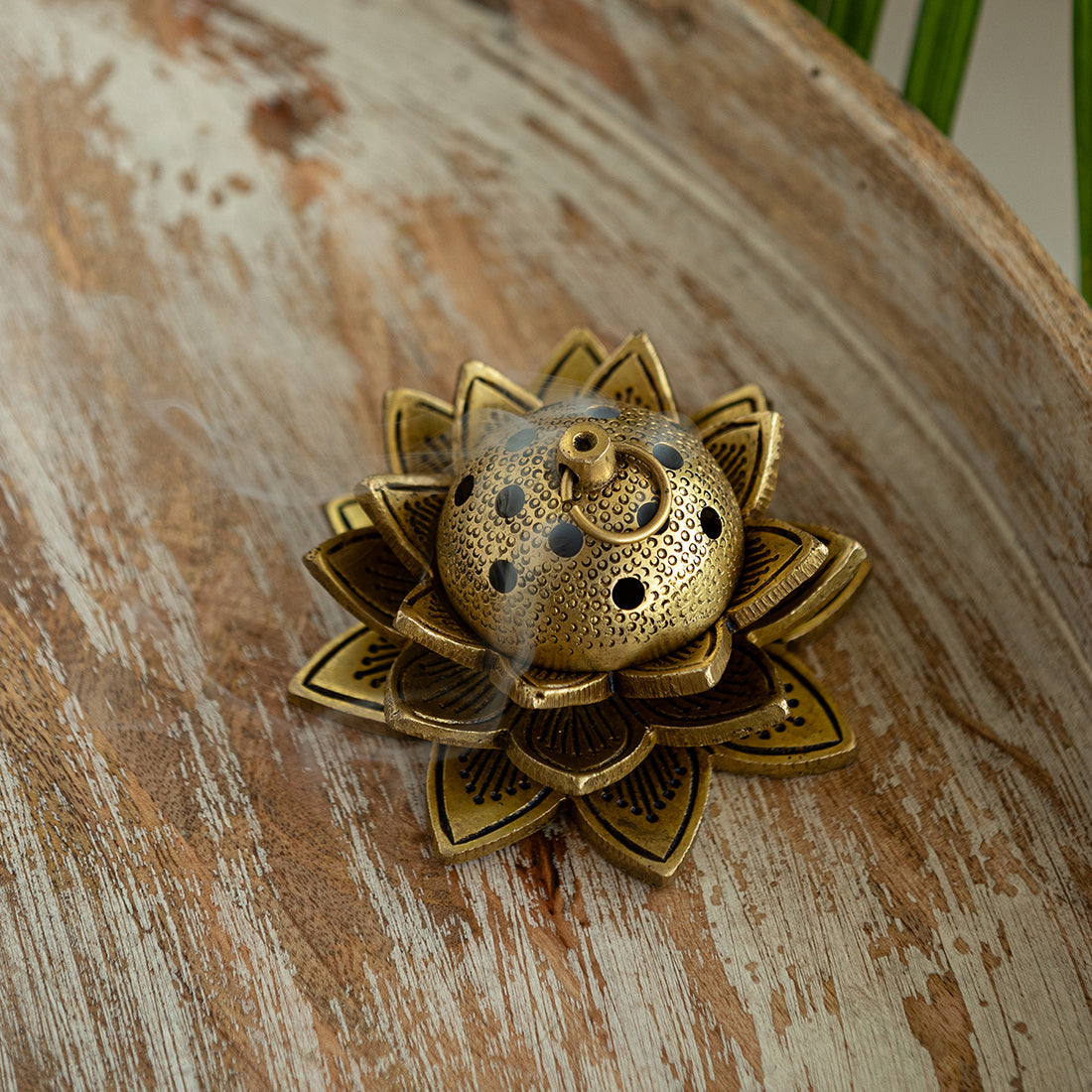 EXCLUSIVELANE 'Lotus' Dhoop Dani Handcarved Brass Incense Burner (Hand-Etched, 2.3 Inches, 0.58 Kg)