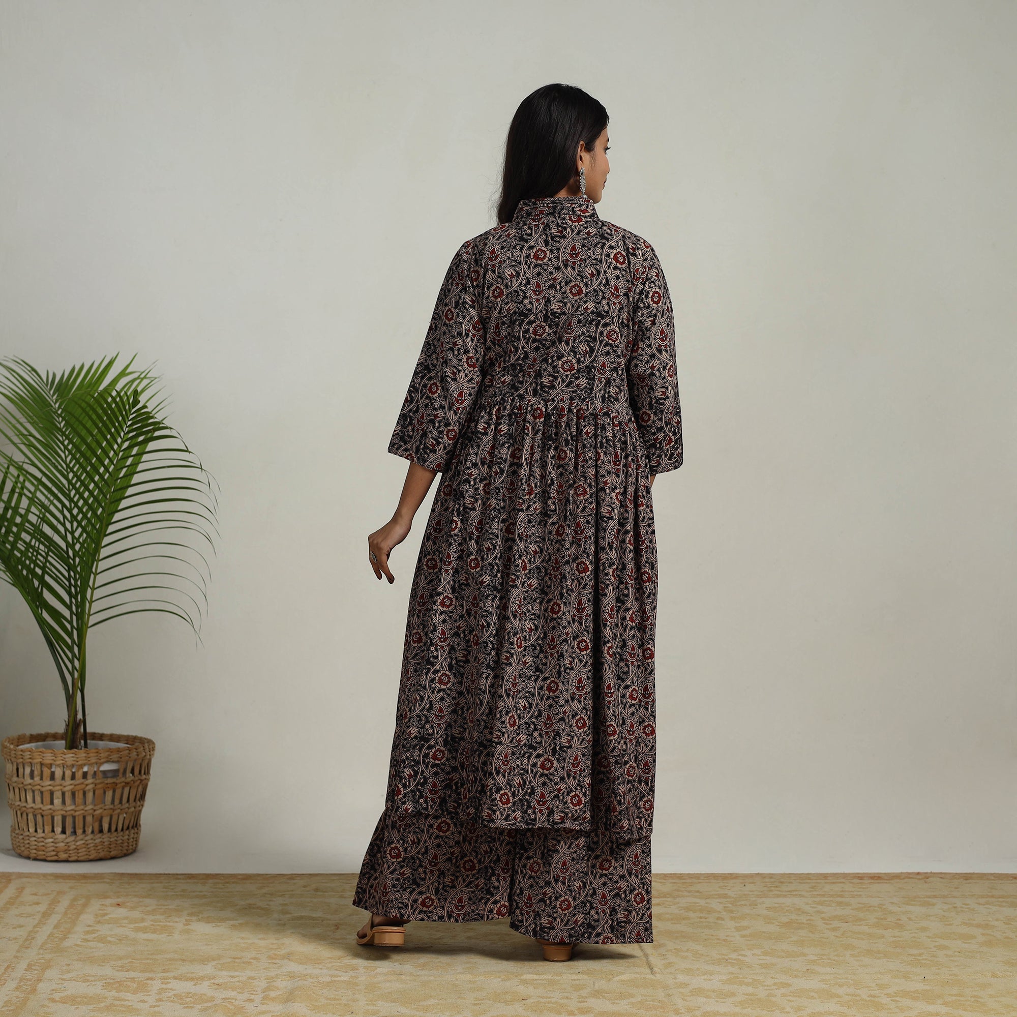 ITOKRI CASUALS Black - Flared Cotton Block Print Kalamkari Kurta Set 06 - view 5