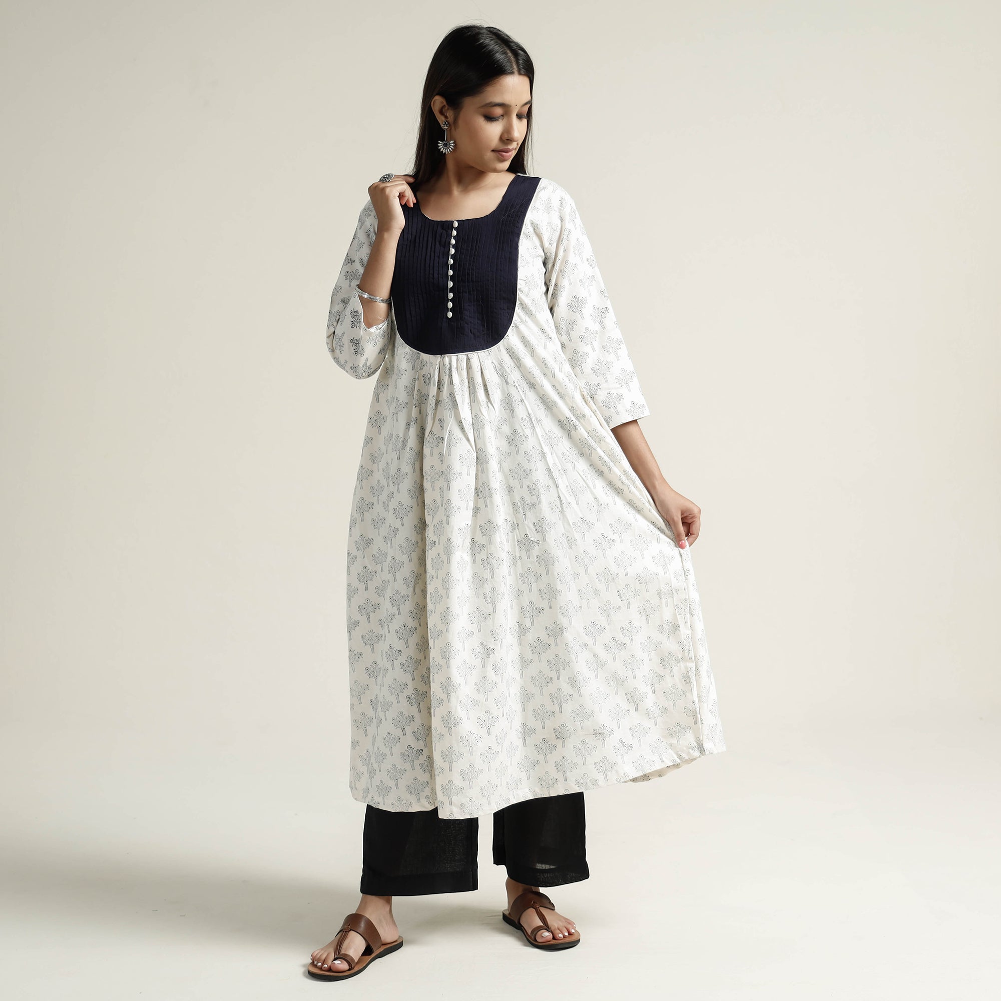 ITOKRI CASUALS Beige - Mangalagiri Block Printed Cotton Kurta with Palazzo Set - view 2