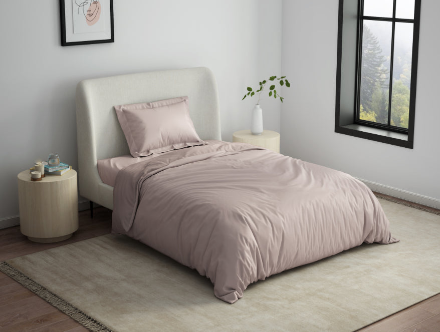 Spaces India Solid Mauve Solid Fleece Blanket - Cushlon By Spaces - view 2