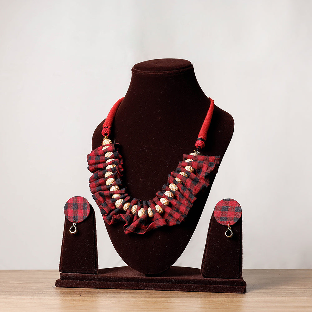 KHUSHBASH - HAPPY LOOM OF EAST Bishnupur Handcrafted Fabric Necklace Set