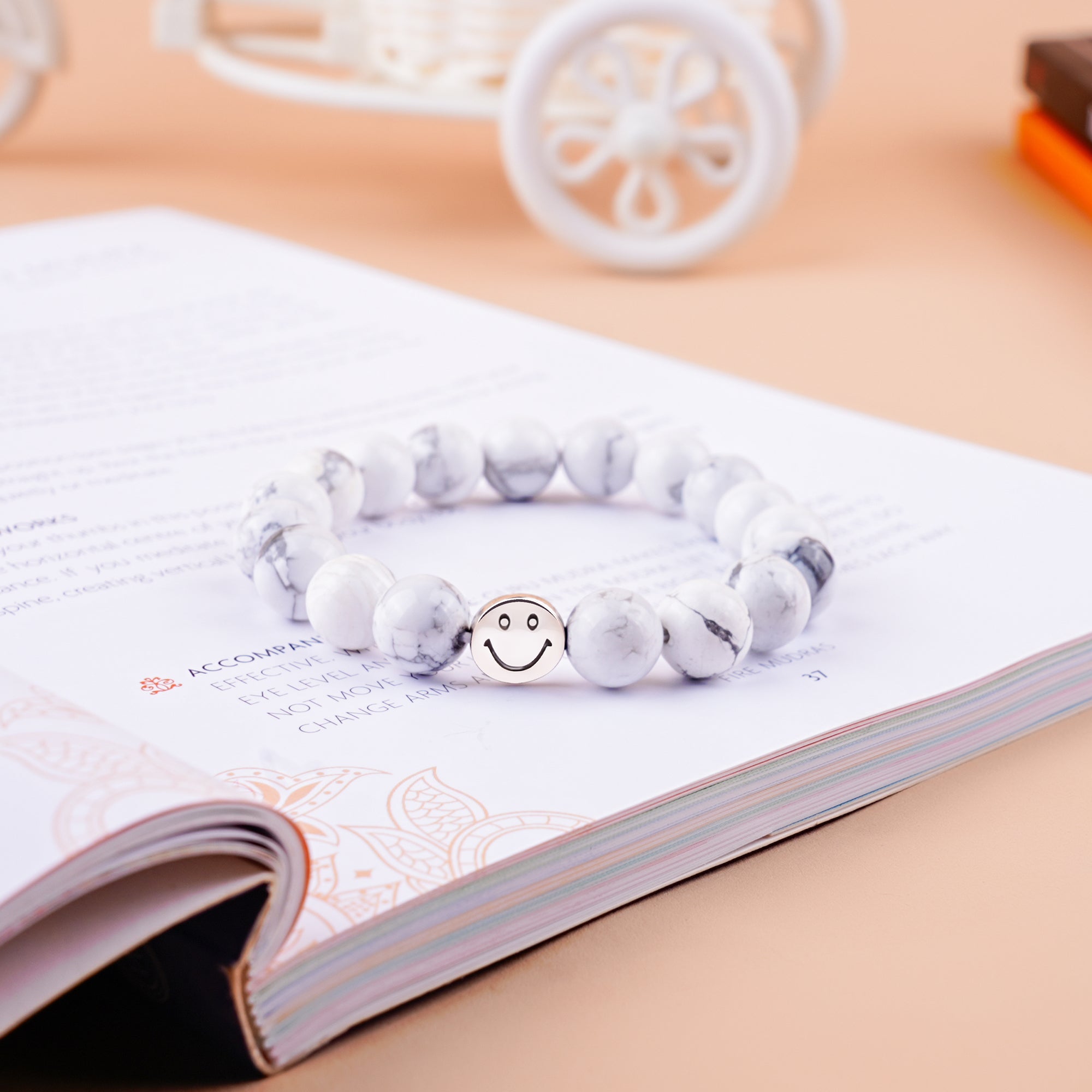 Gemsmantra Smile Bracelet - Howlite