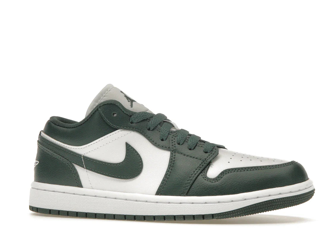 Nike Air Jordan 1 Low 'Galactic Jade' – Green - view 2