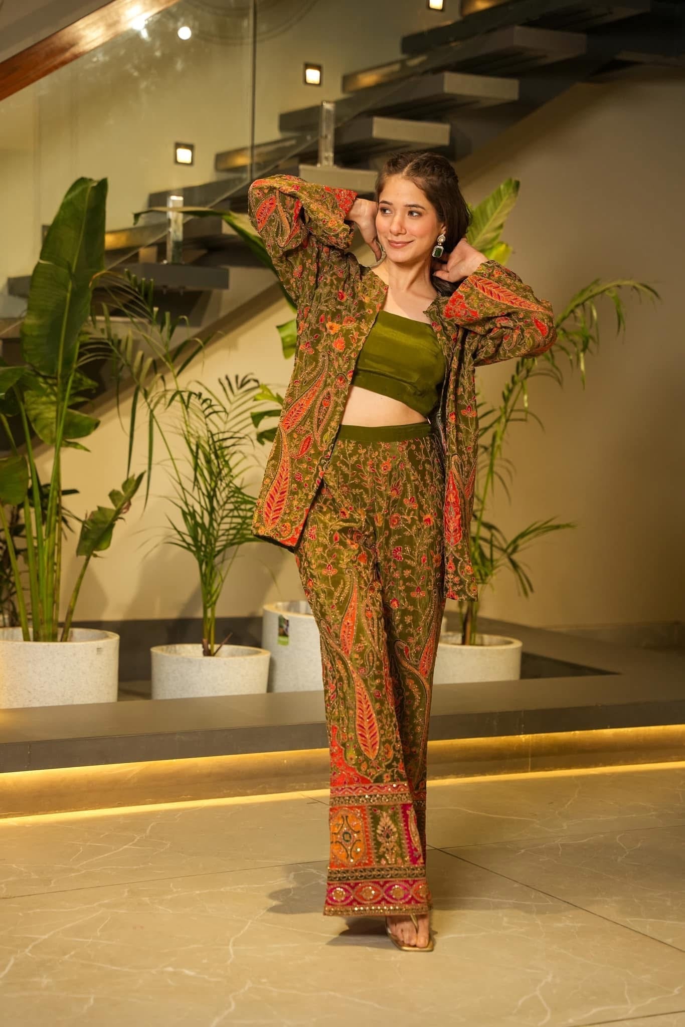 Idaho-o Prestige green embroidered co-ord set - view 4