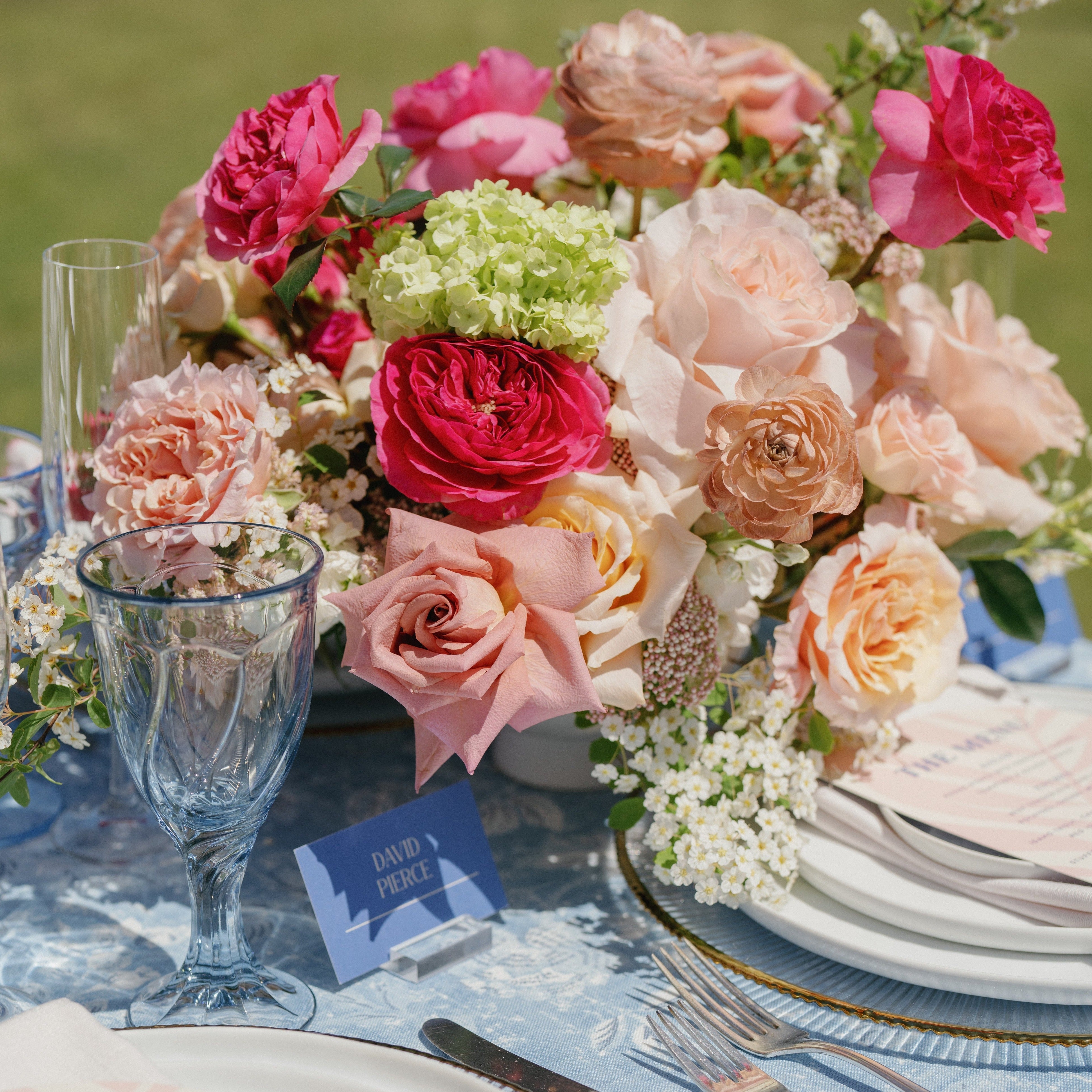 fiftyflowers.com Trendy Pinks and Neutrals Country Club Styled Shoot - view 5