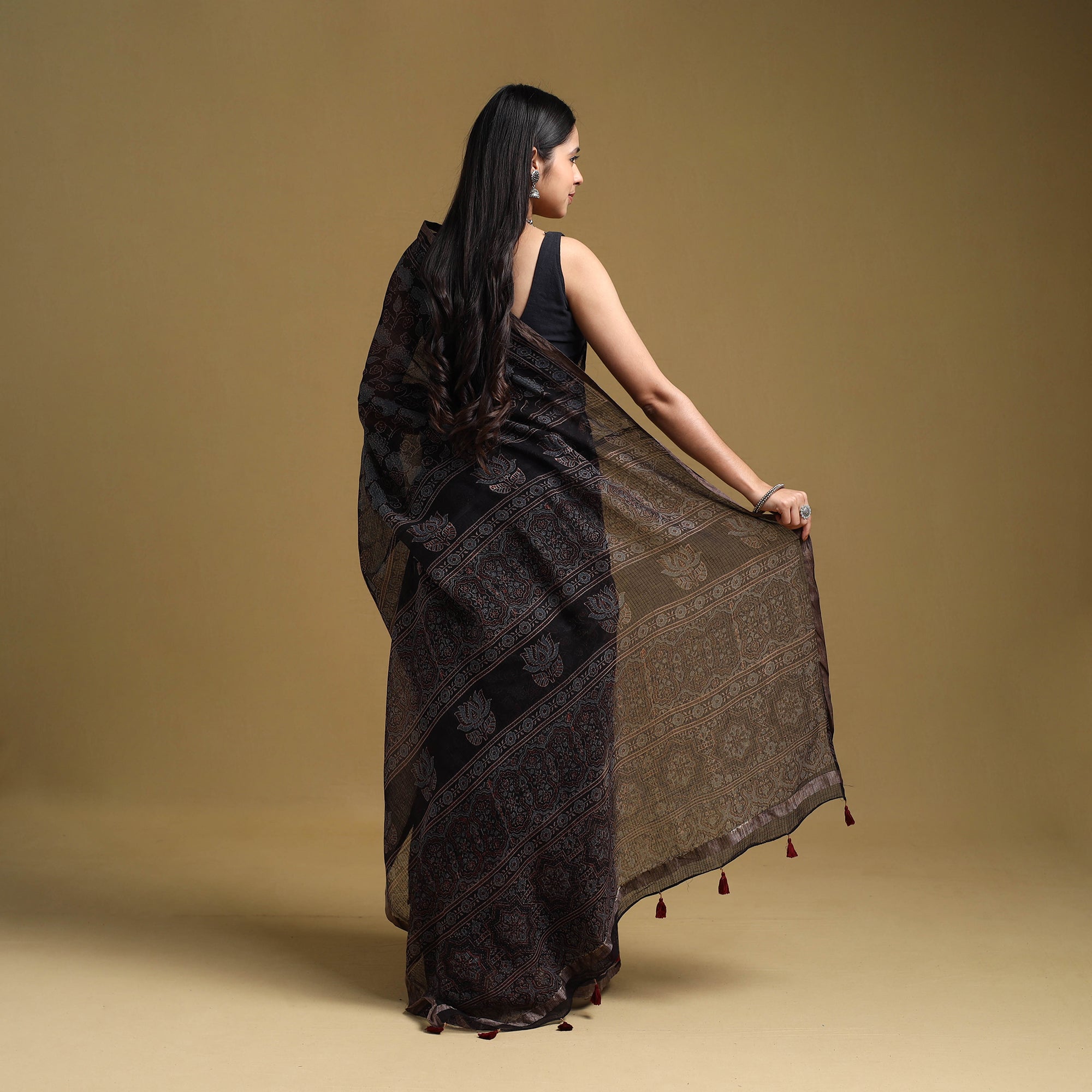 KACHCHH JI CHHAAP Black - Natural Dyed Block Print Kota Doria Cotton Ajrakh Saree 03 - view 4