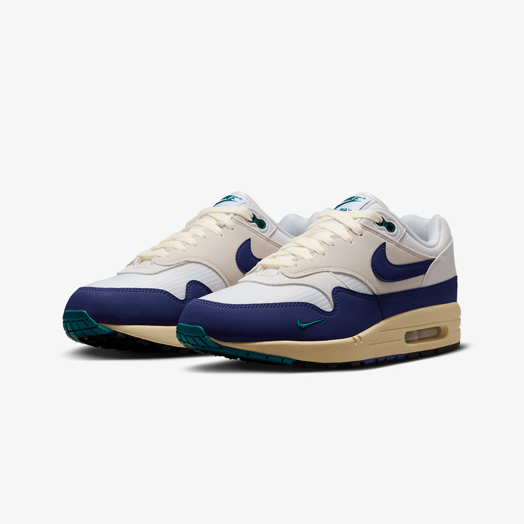 Nike | AIR MAX 1 { SAIL/DEEP ROYAL BLUE-LT OREWOOD BRN
