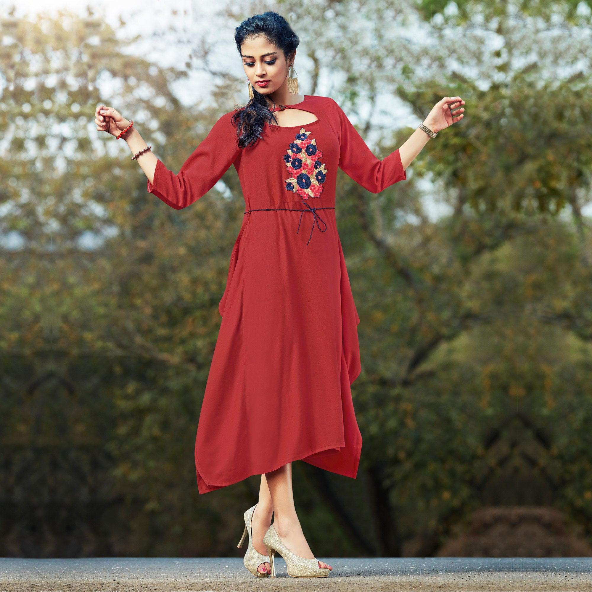 Peachmode Maroon Floral Embroidered Pure Cotton Kurti