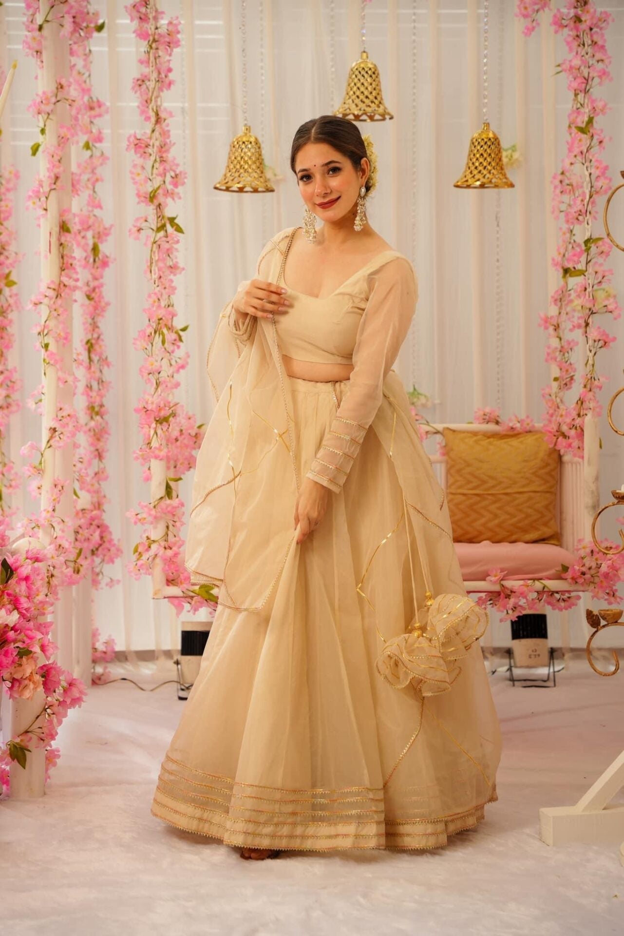 Idaho-o Serene snowfall organza lehenga set – Women's - view 3