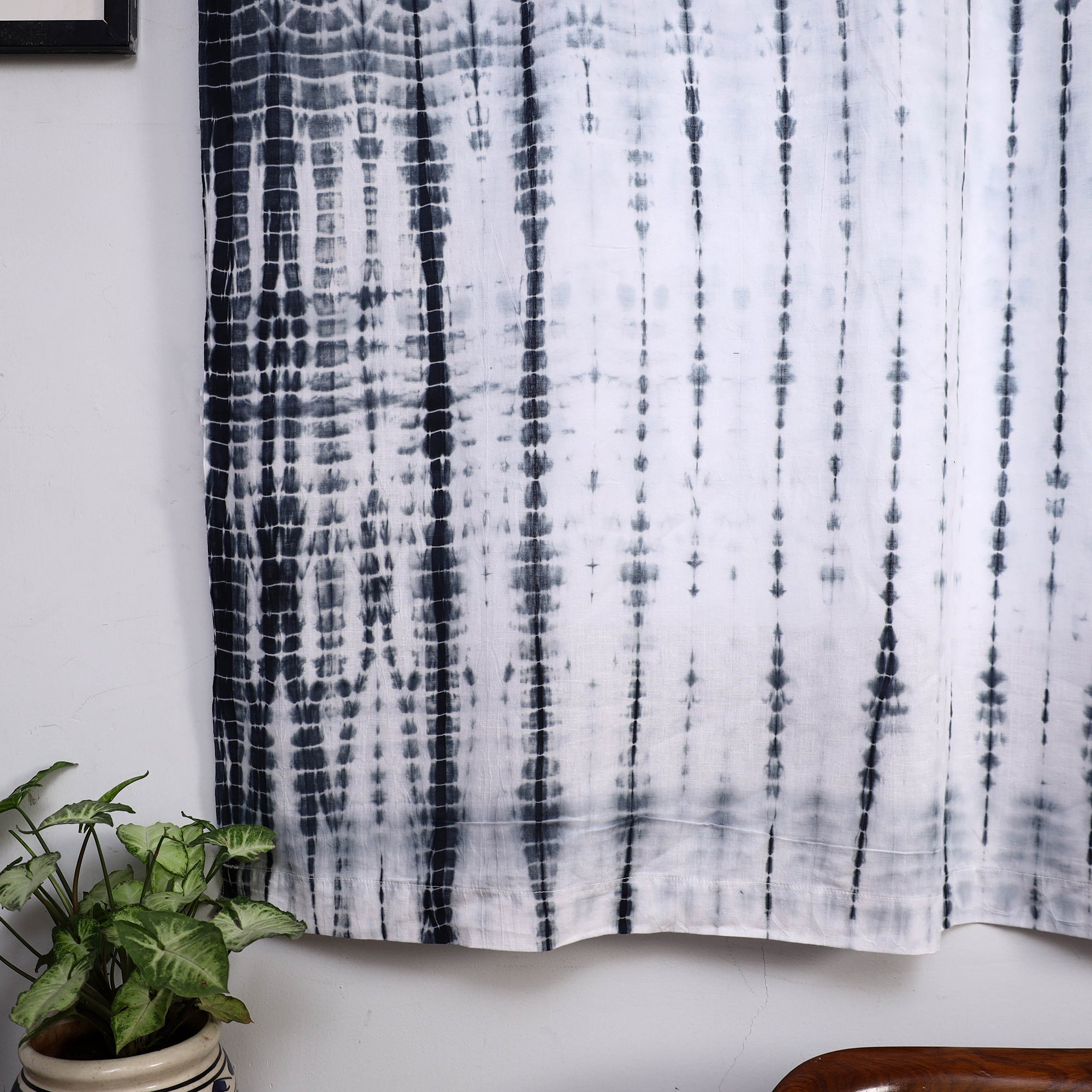 HAVELI CHRONICLES Black - Tie & Dye Cotton Shibori Curtain for Window (Set of 2) 28 - view 3