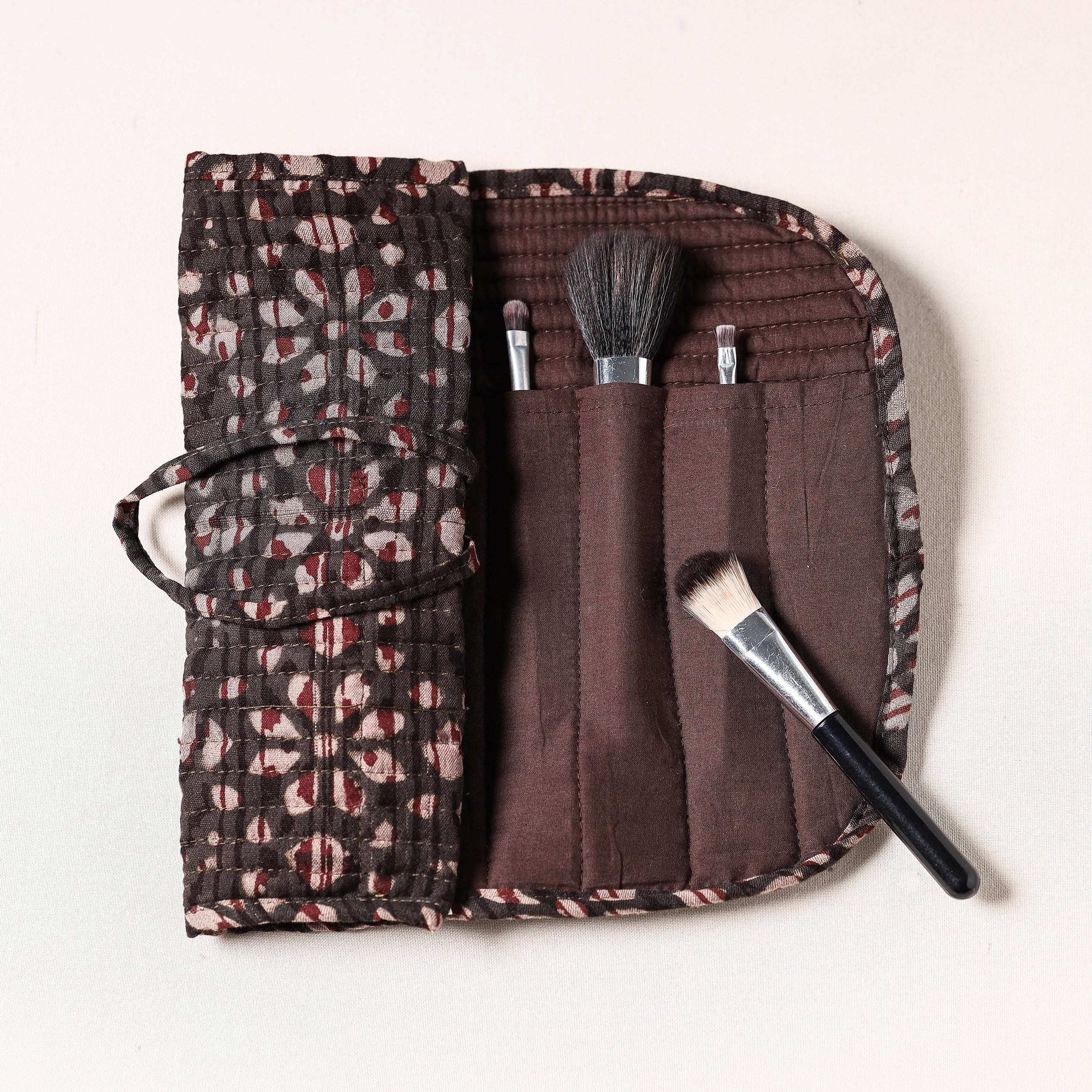 NOORI BAZAR Brown - Bagru Fabric Multipurpose Segmented Make-up Brush Wrap Pouch/Case