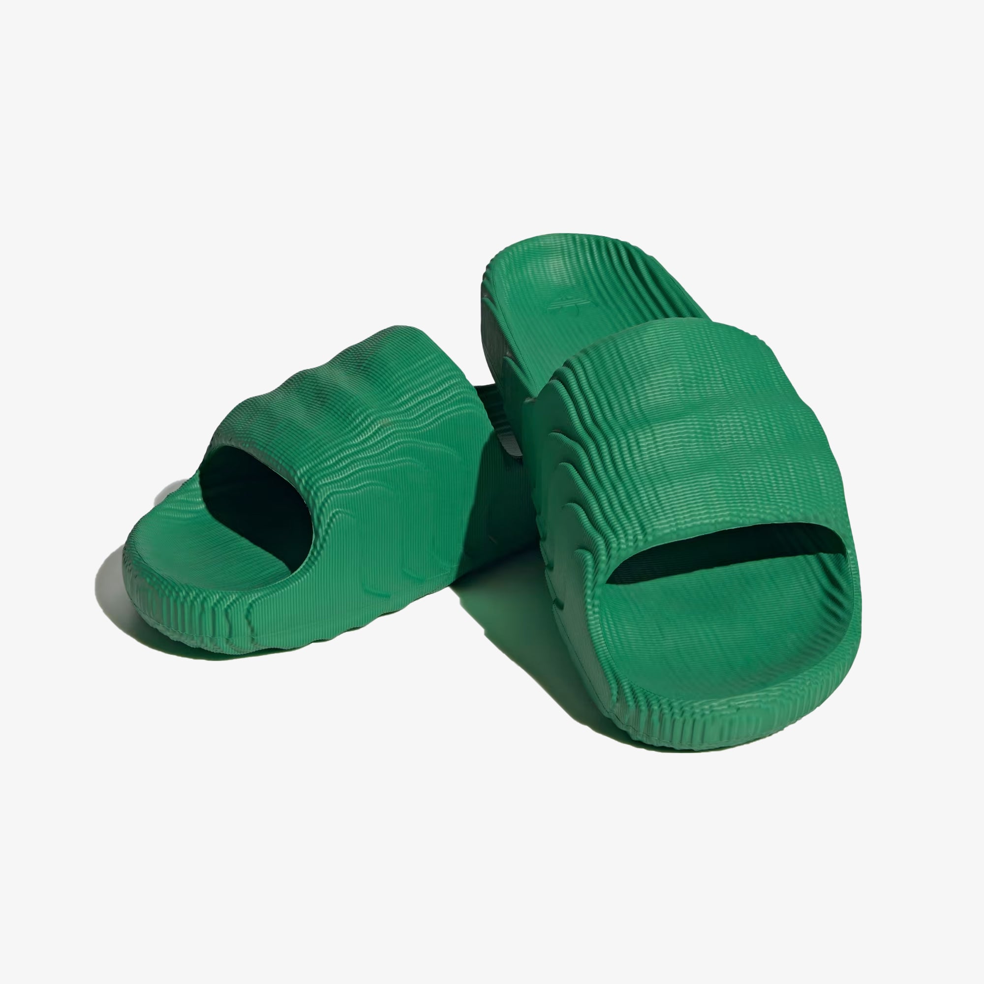 Adidas Originals | ADILETTE 22 SLIDES { GREEN / CLOUD WHITE / GREEN