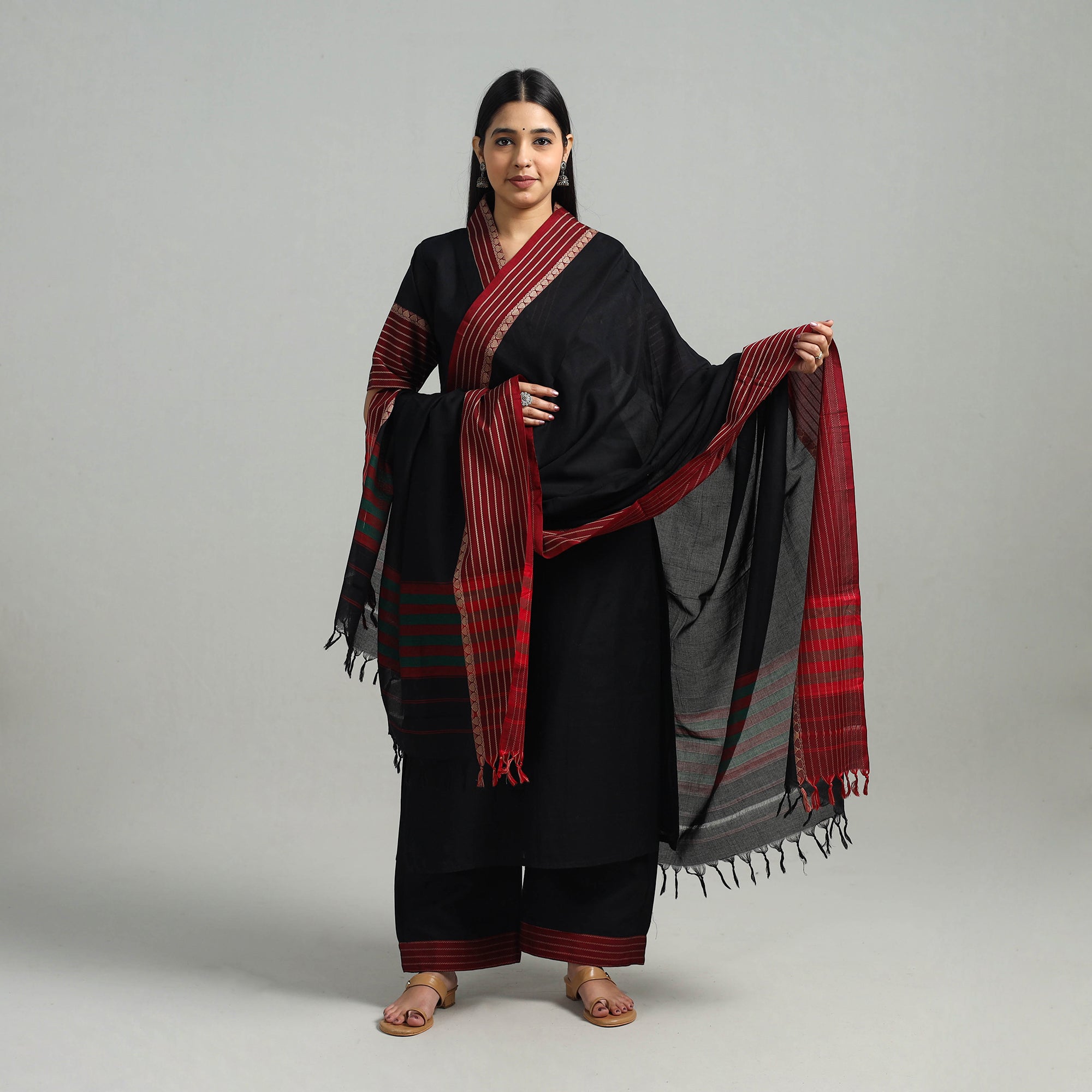 ITOKRI CASUALS Black - Cotton Dharwad Kurta Set with Palazzo & Dupatta 06 - view 2
