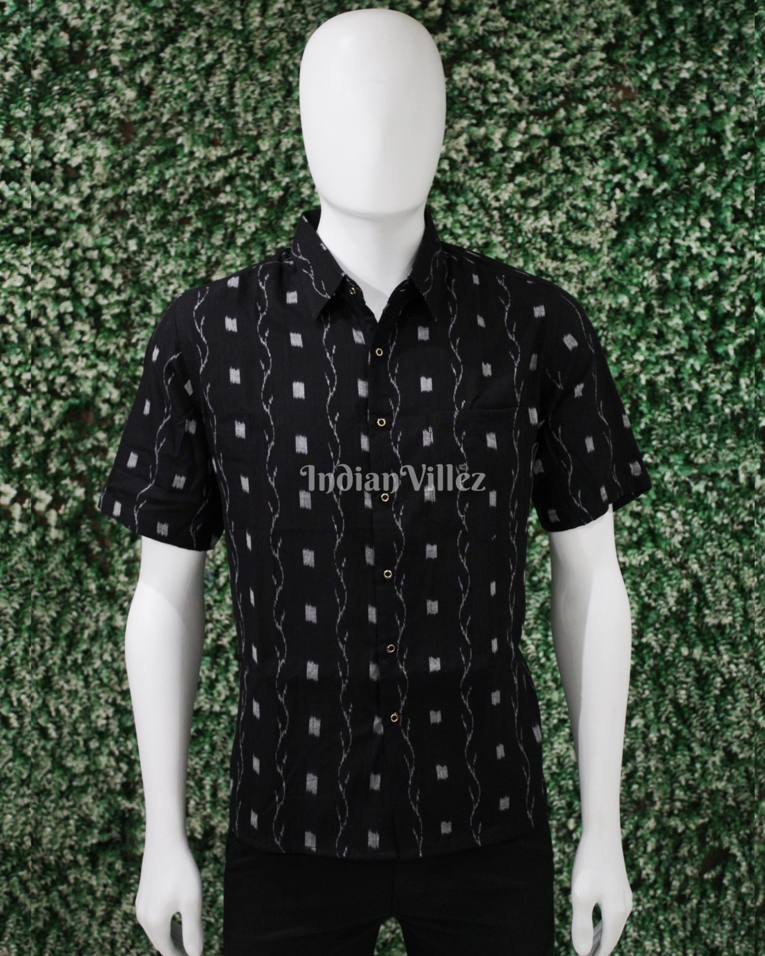 IndianVillèz Black Odisha Ikat Cotton Half Sleeve Shirt for Men