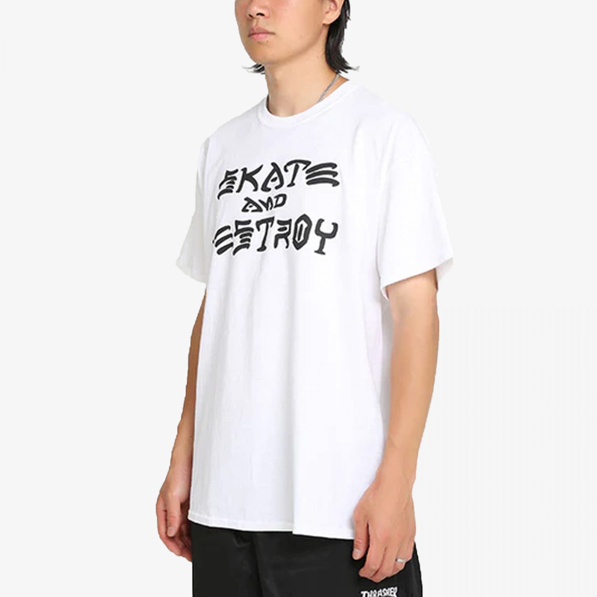 Thrasher | SKATE AND DESTROY { WHITE