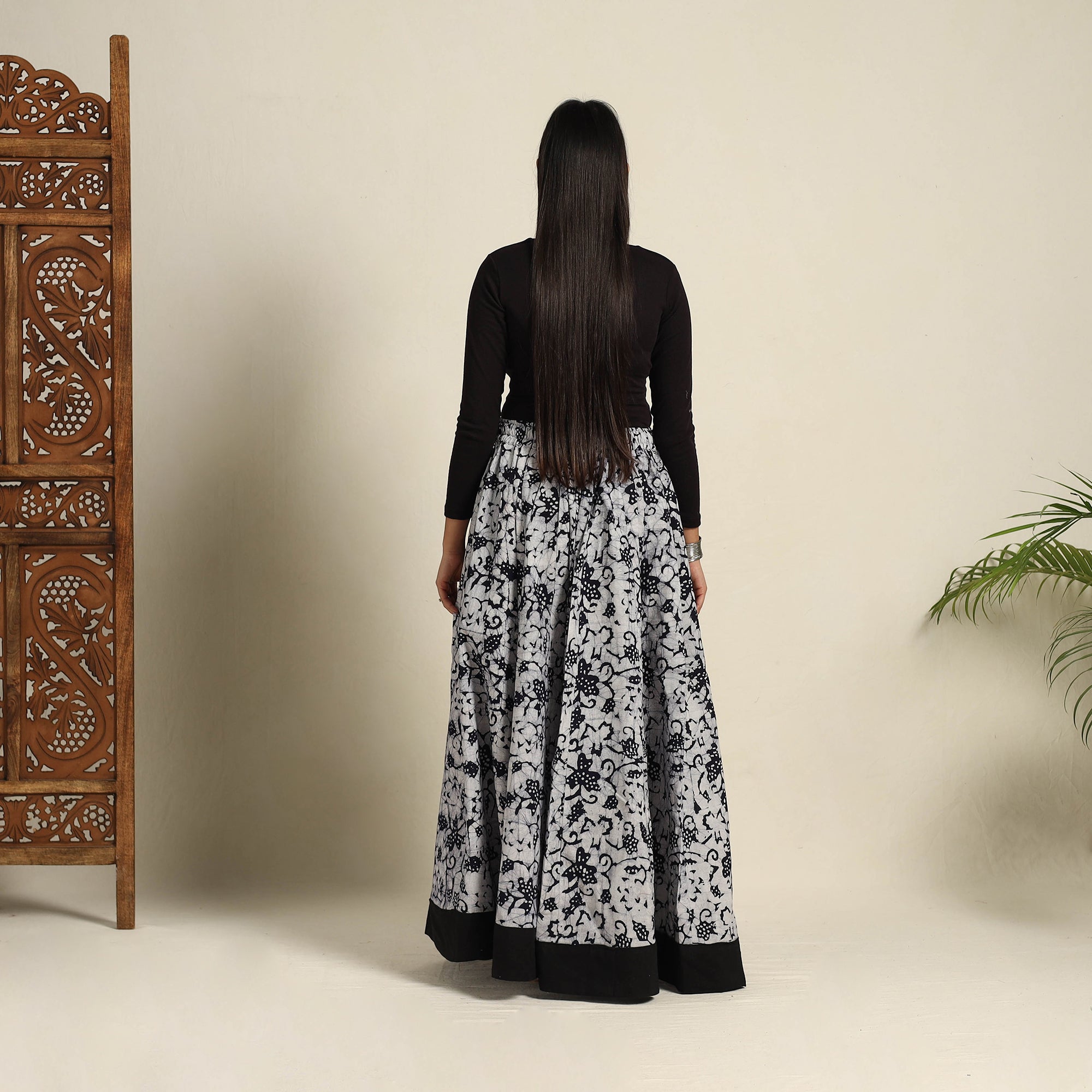NOORI BAZAR Black - 24 Kali Patchwork Batik Print Cotton Long Skirt 31 - view 4