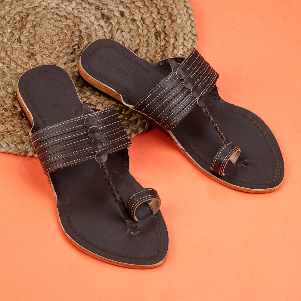 KORAKARI Brown Handstitched Leather Kolhapuri Men Slipper