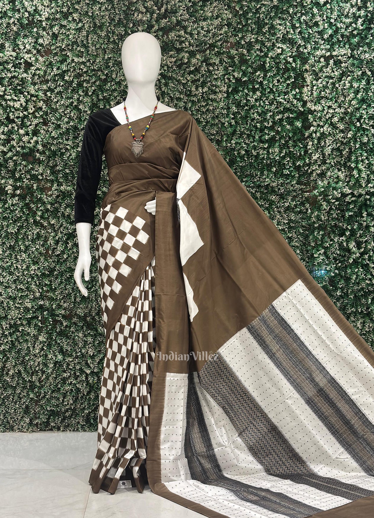 IndianVillèz Olive Green Black Pasapali Sambalpuri Ikat Silk Saree