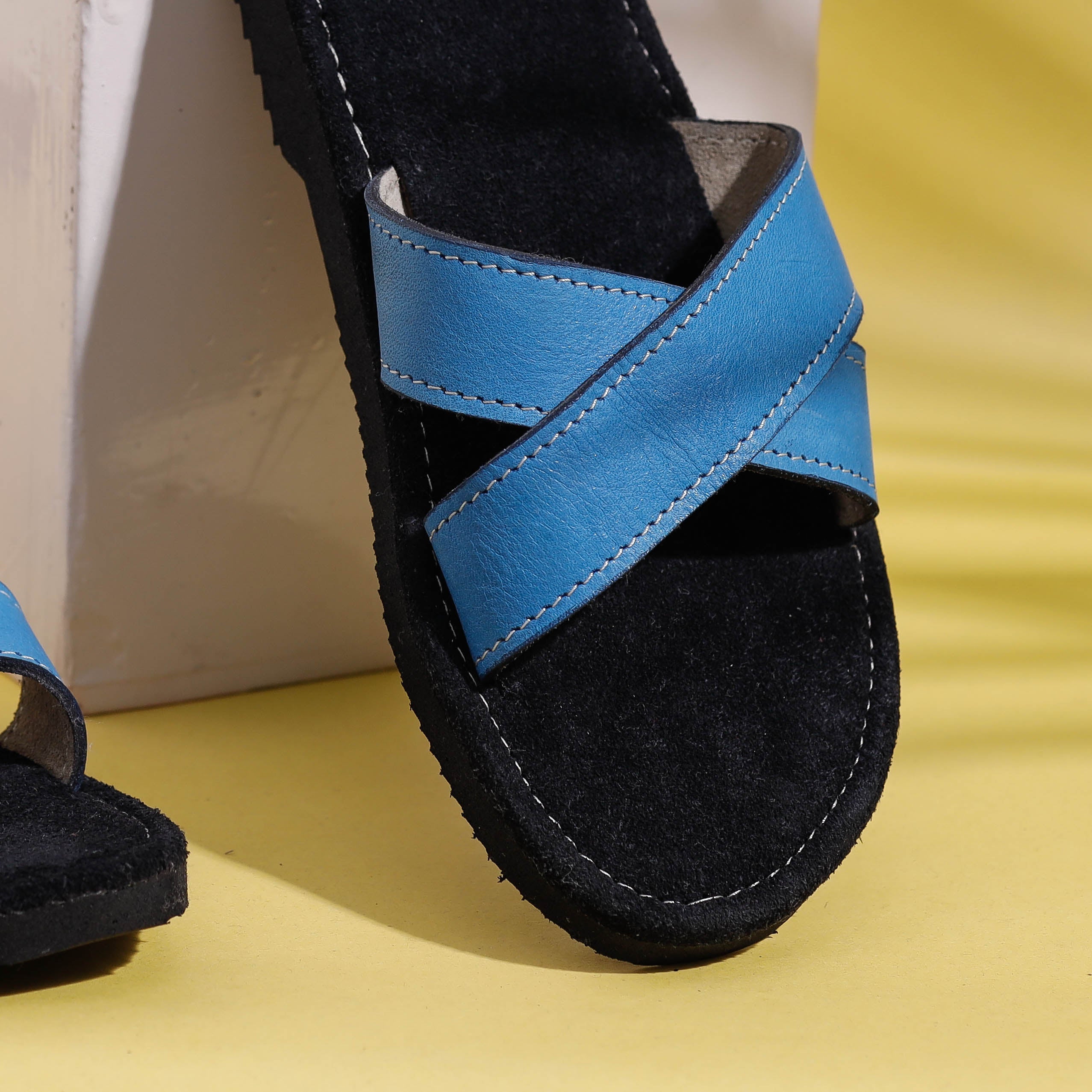 AASAI HANDICRAFT FOOTWEAR AUROVILLE Black & Blue Handcrafted Women's Leather Slippers with Suede - view 2