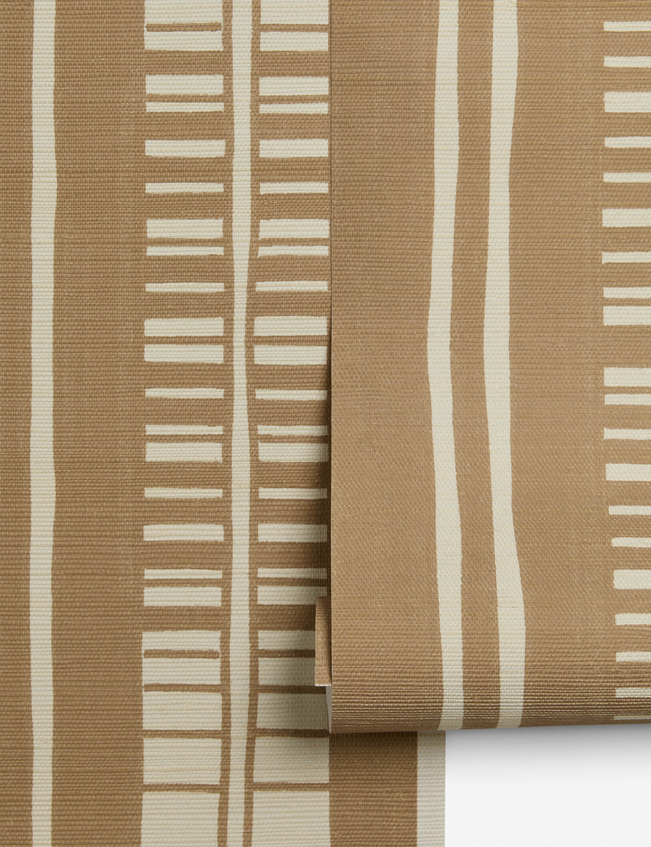 Lulu and Georgia Cesari Grasscloth Wallpaper – Terracotta