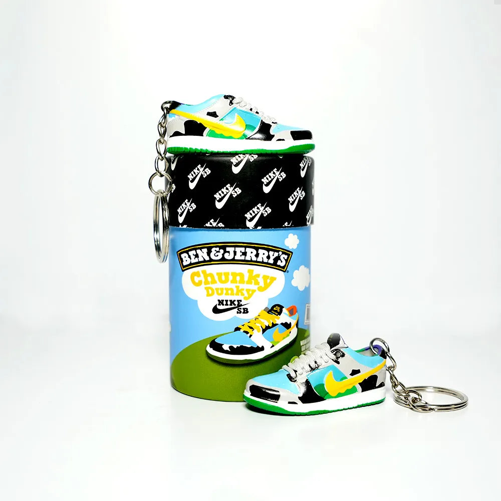 Kicks Machine 3D Sneaker Keychain With Box - Chunky Dunky Sb Dunk