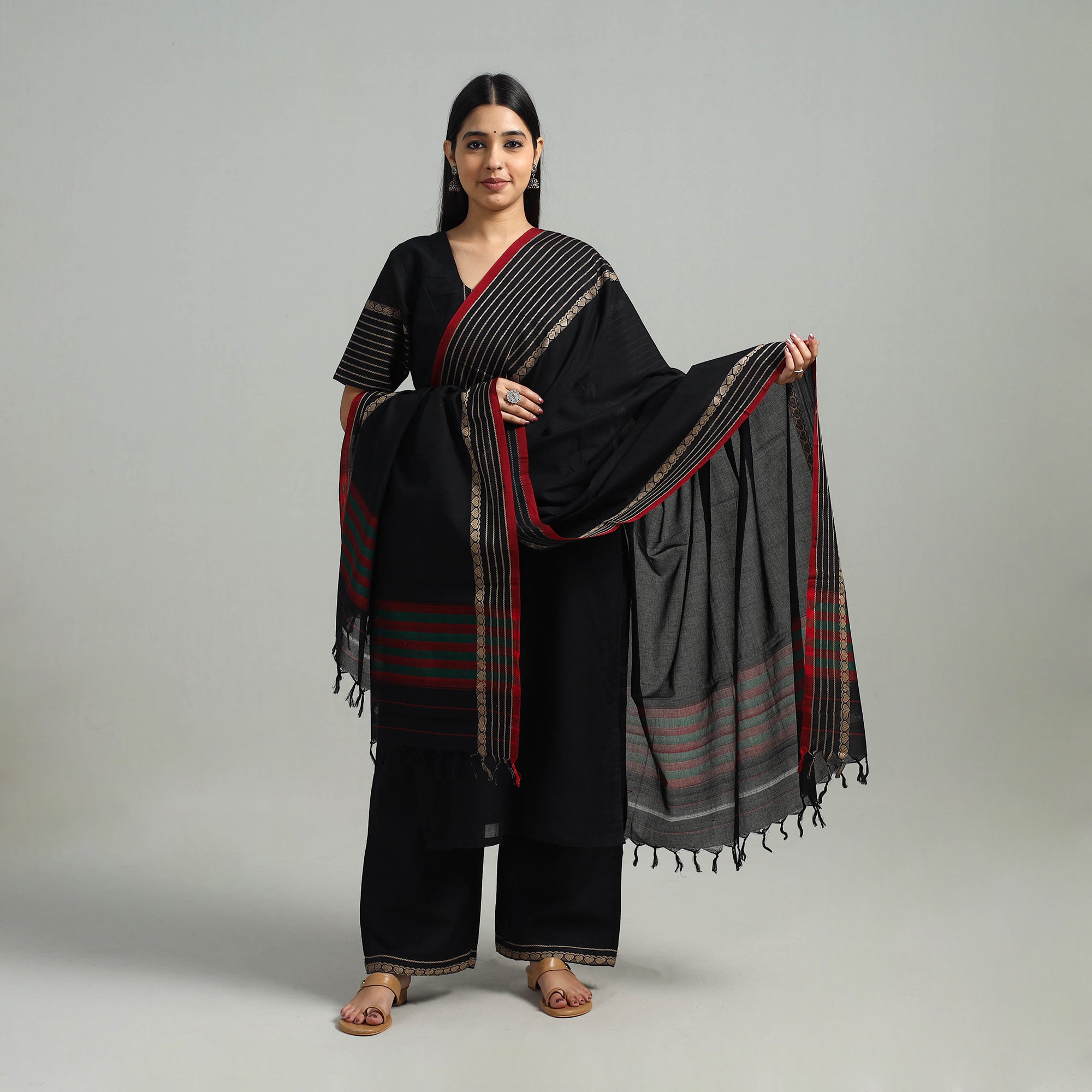 ITOKRI CASUALS Black - Cotton Dharwad Kurta Set with Palazzo & Dupatta 03 - view 2