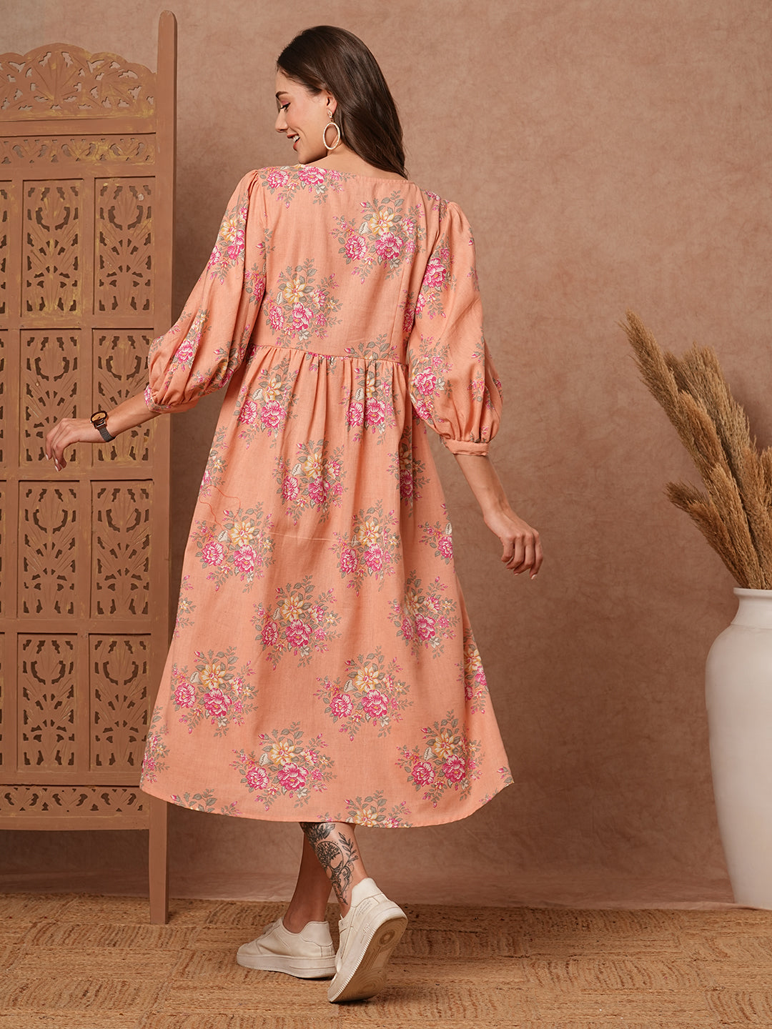 Fashor Floral Foil Printed A-Line Pleated Midi Dress - Peach - view 6
