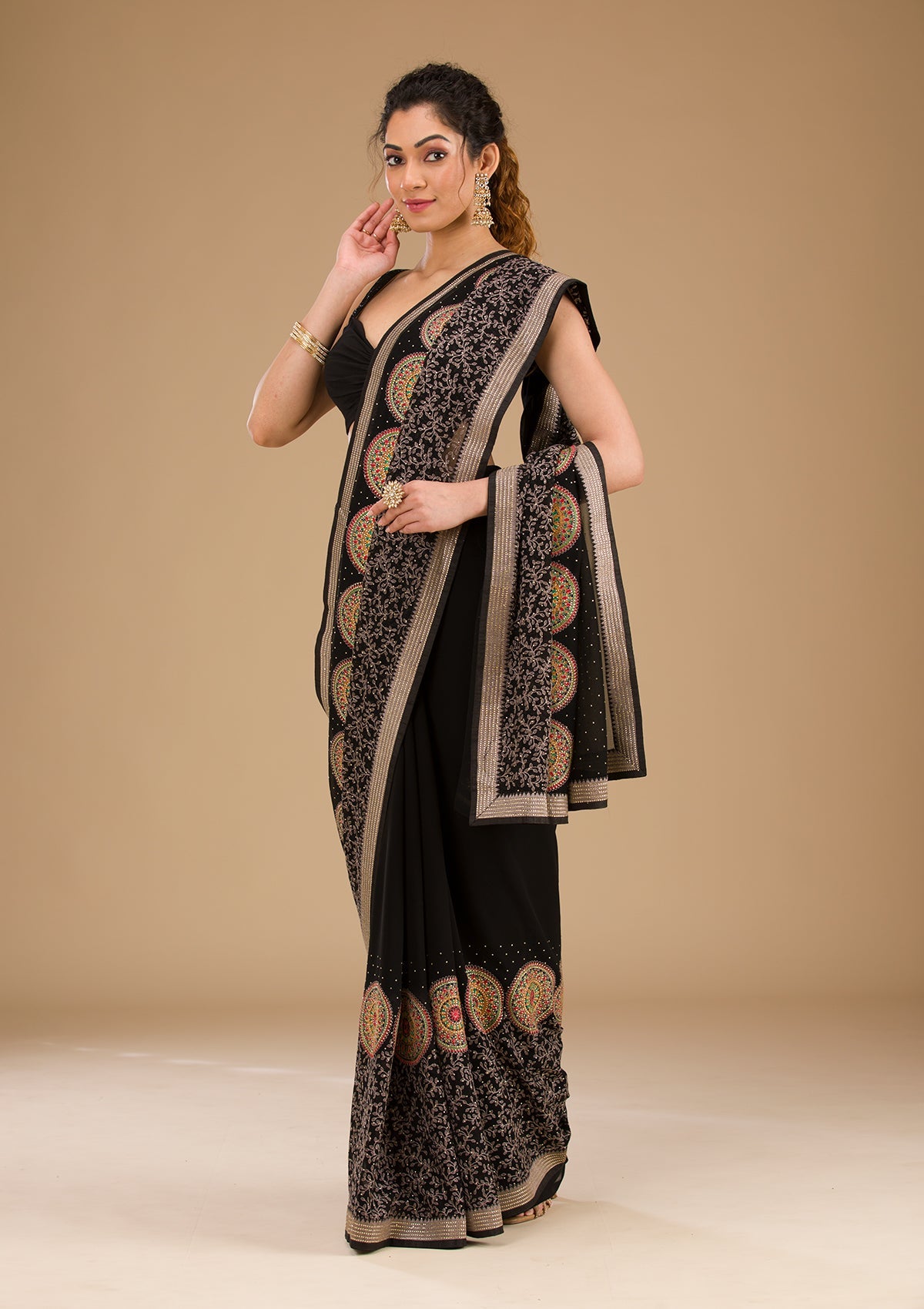 Koskii Black Threadwork Georgette Saree – Women's