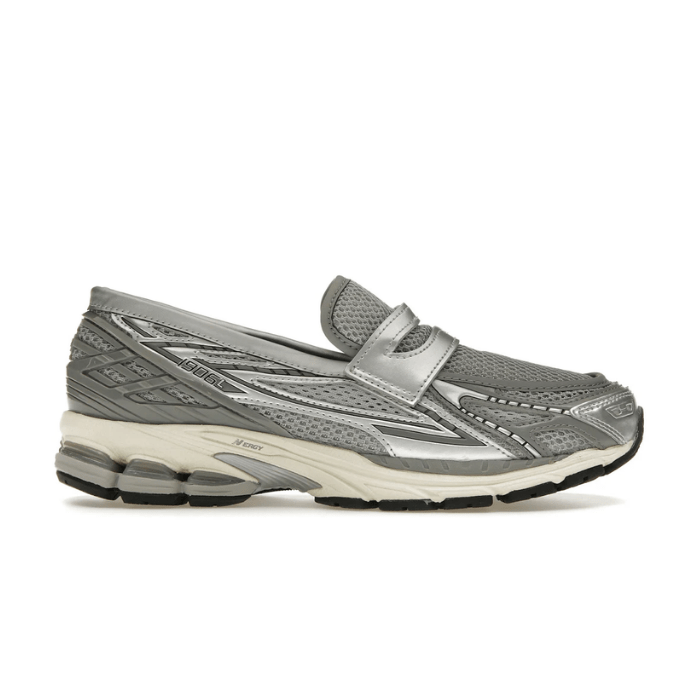 HYPE ELIXIR New Balance 1906L Metallic Silver