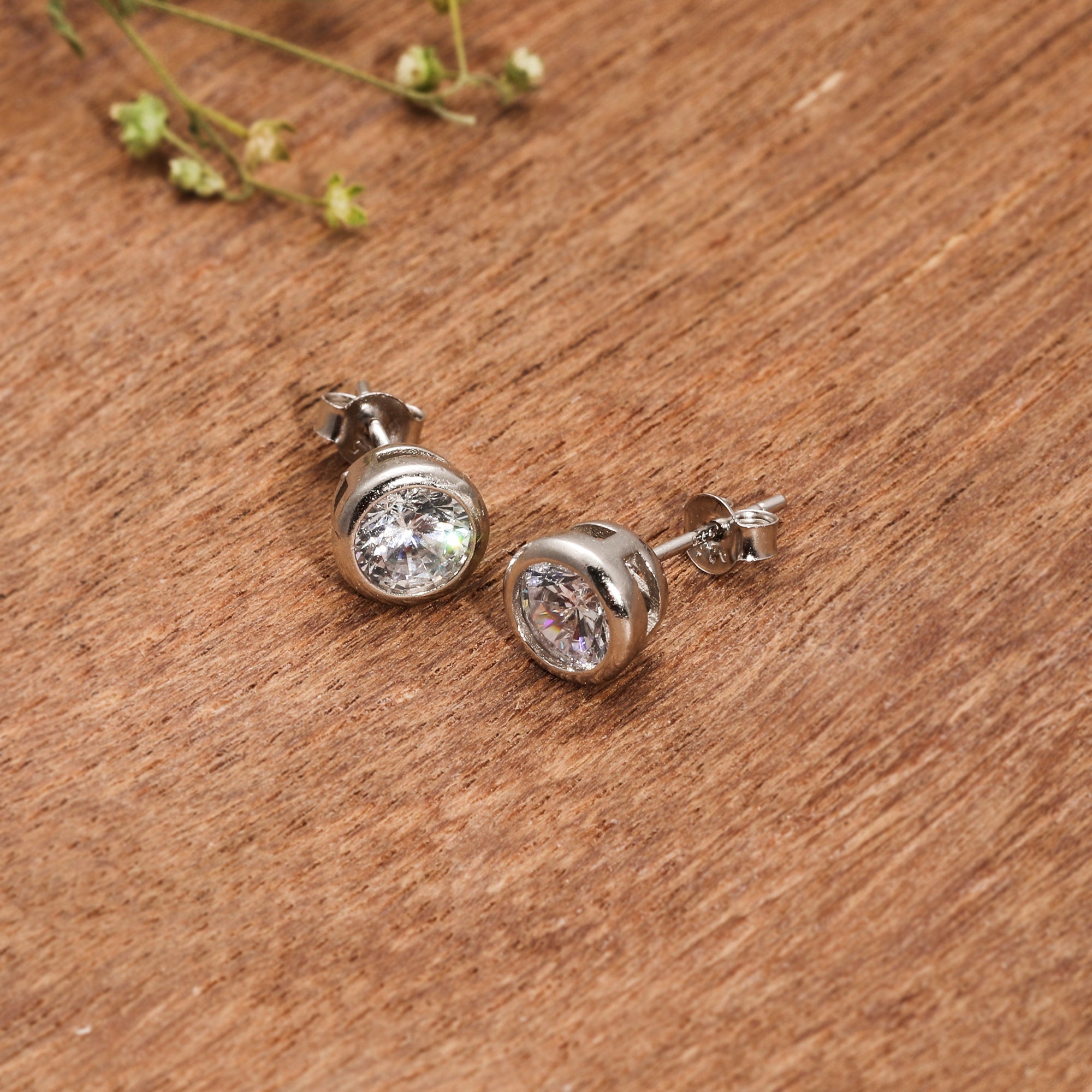 GIVA Jewellery Silver Shining Zircon Set - view 3