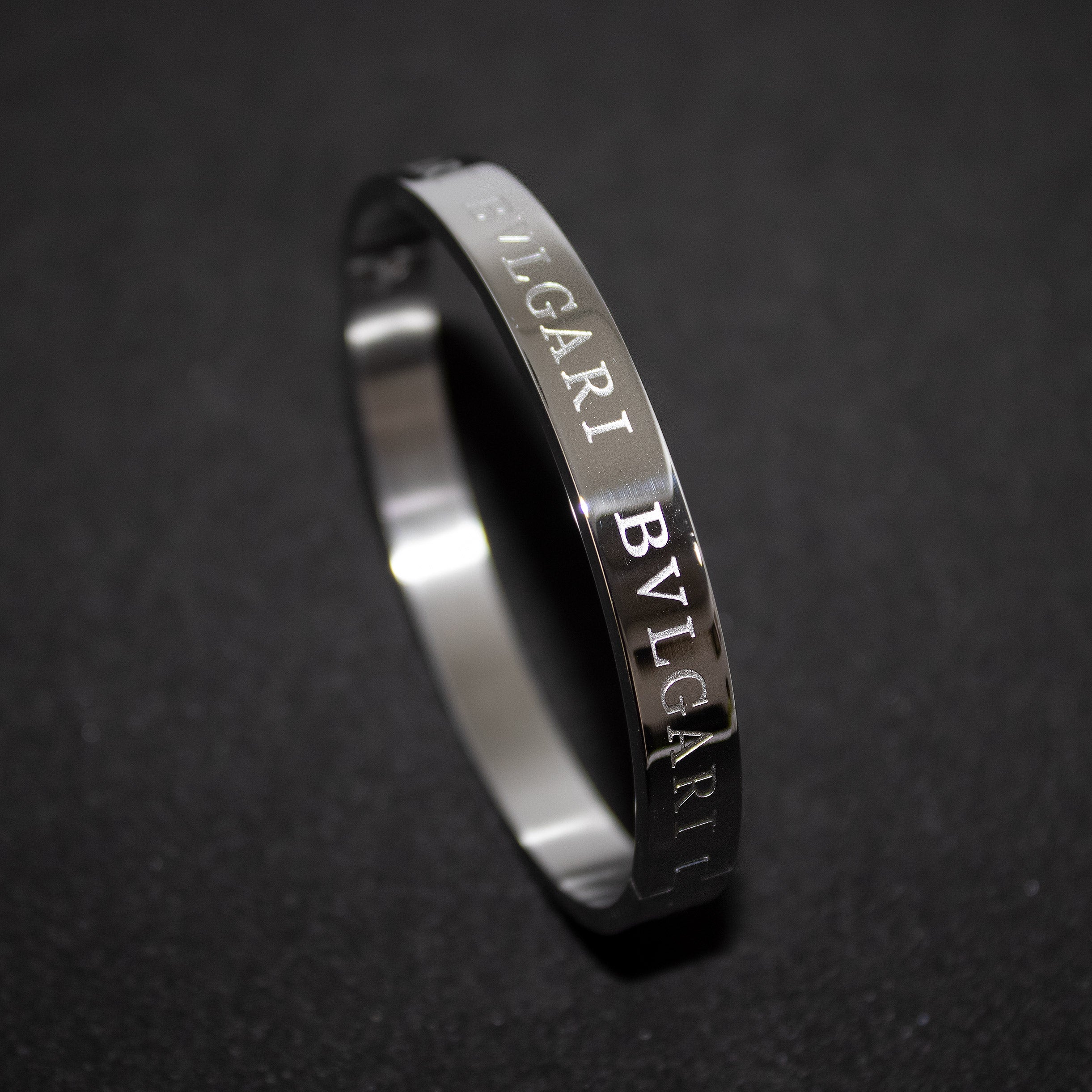 Branta Minimalistic Luxury Silver Men's Bracelet - view 4