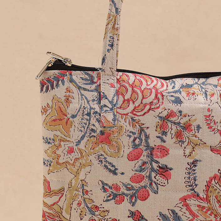 NOORI BAZAR Handmade Quilted Cotton Hand Bag 24 - view 3