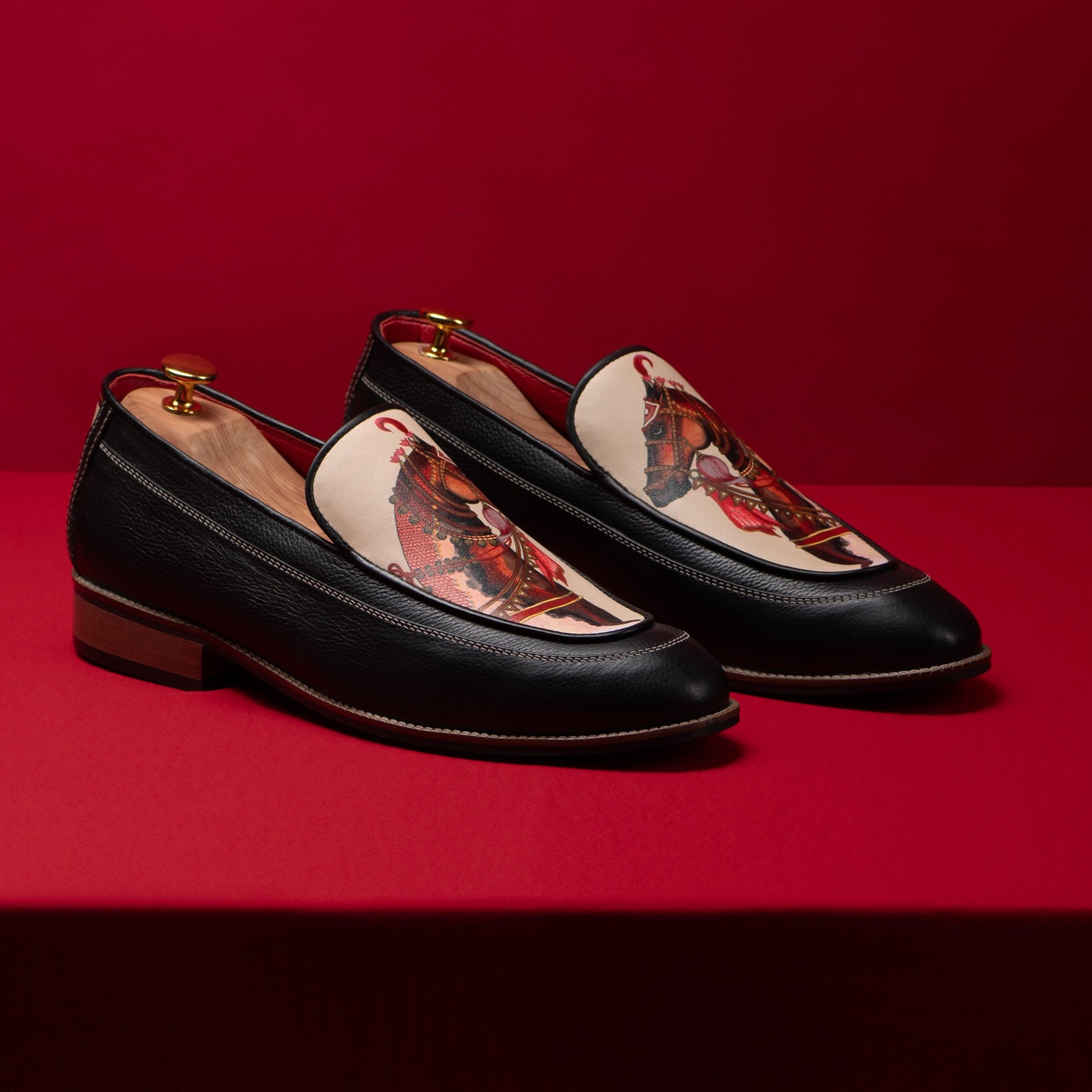 Banjaaran Studio अश्व (Ashva) – The Divine Steed Loafers Men