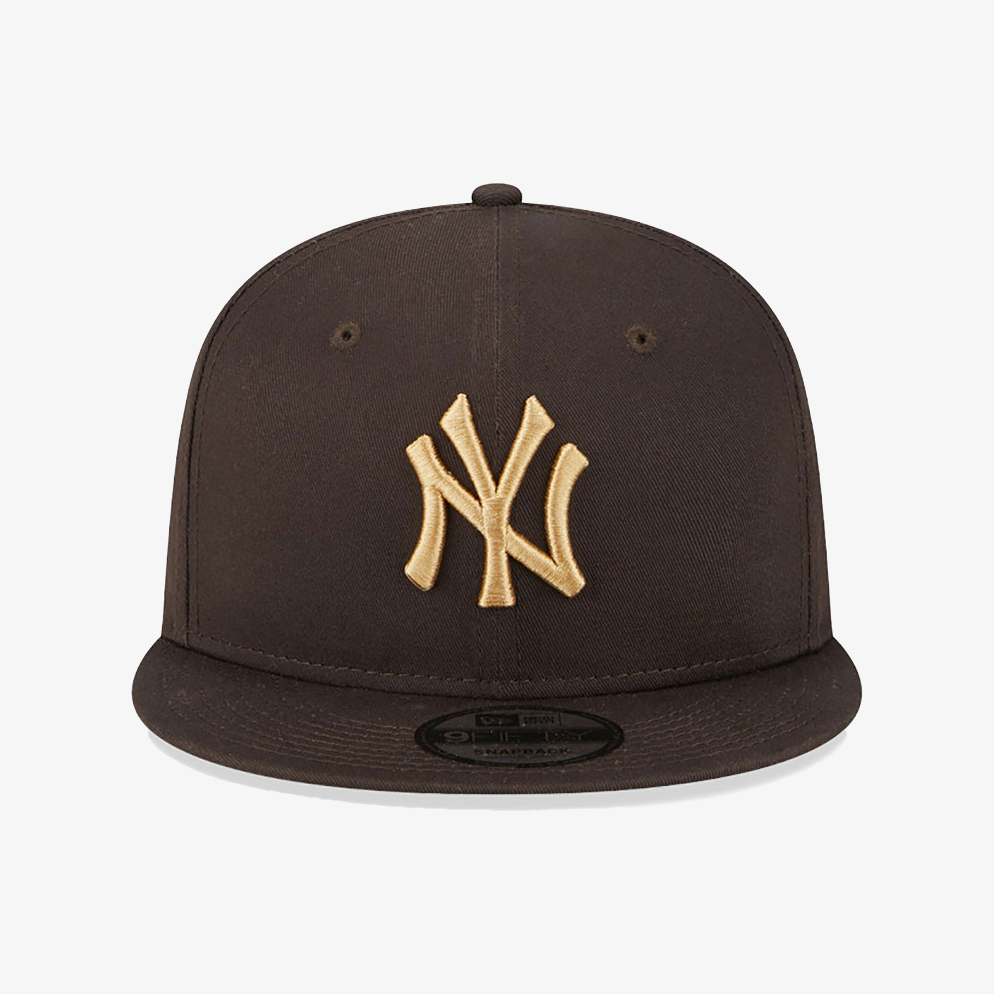 New Era | NEW YORK YANKEES LEAGUE ESSENTIAL BROWN 9FIFTY SNAPBACK CAP { BROWN