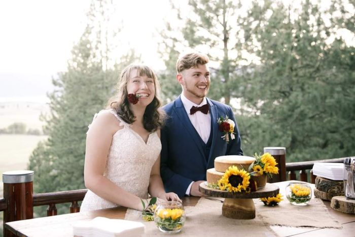fiftyflowers.com Outdoor Simple Sunflower Wedding - view 3