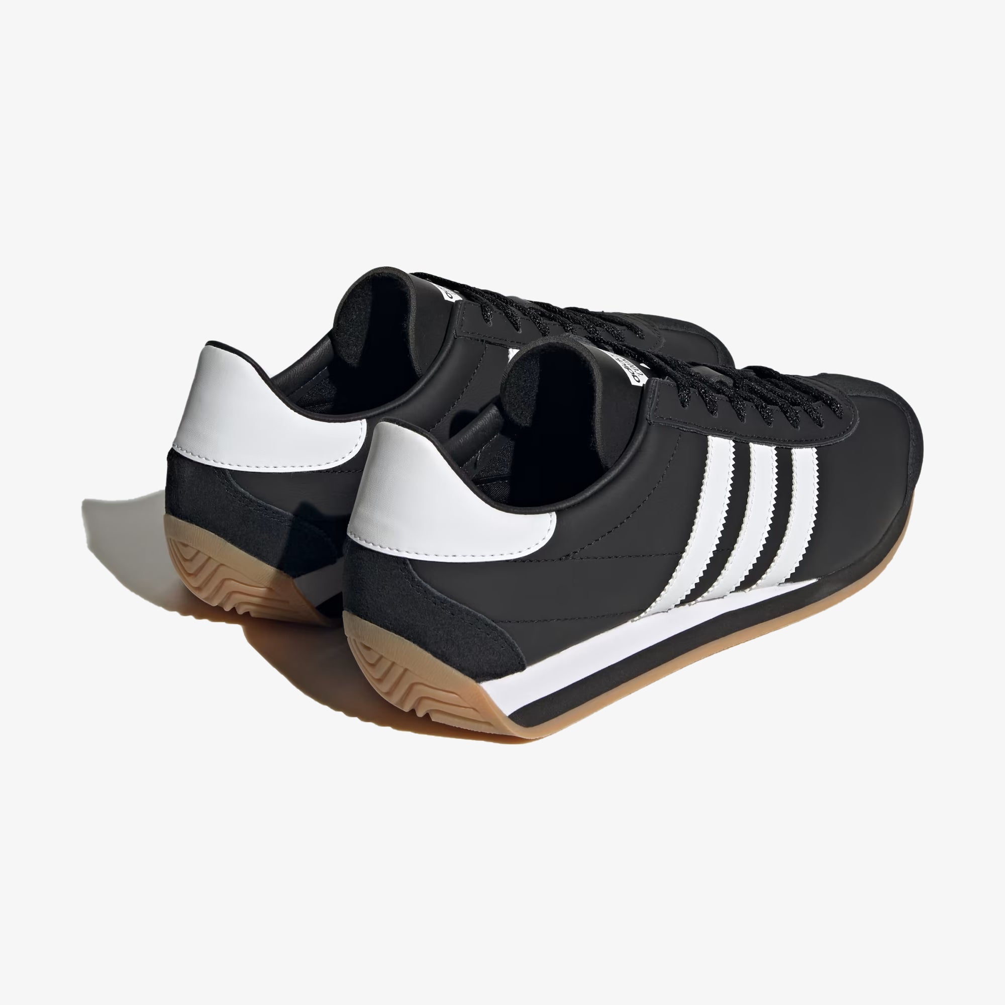 Adidas Originals | COUNTRY OG { CORE BLACK/WHITE - view 2