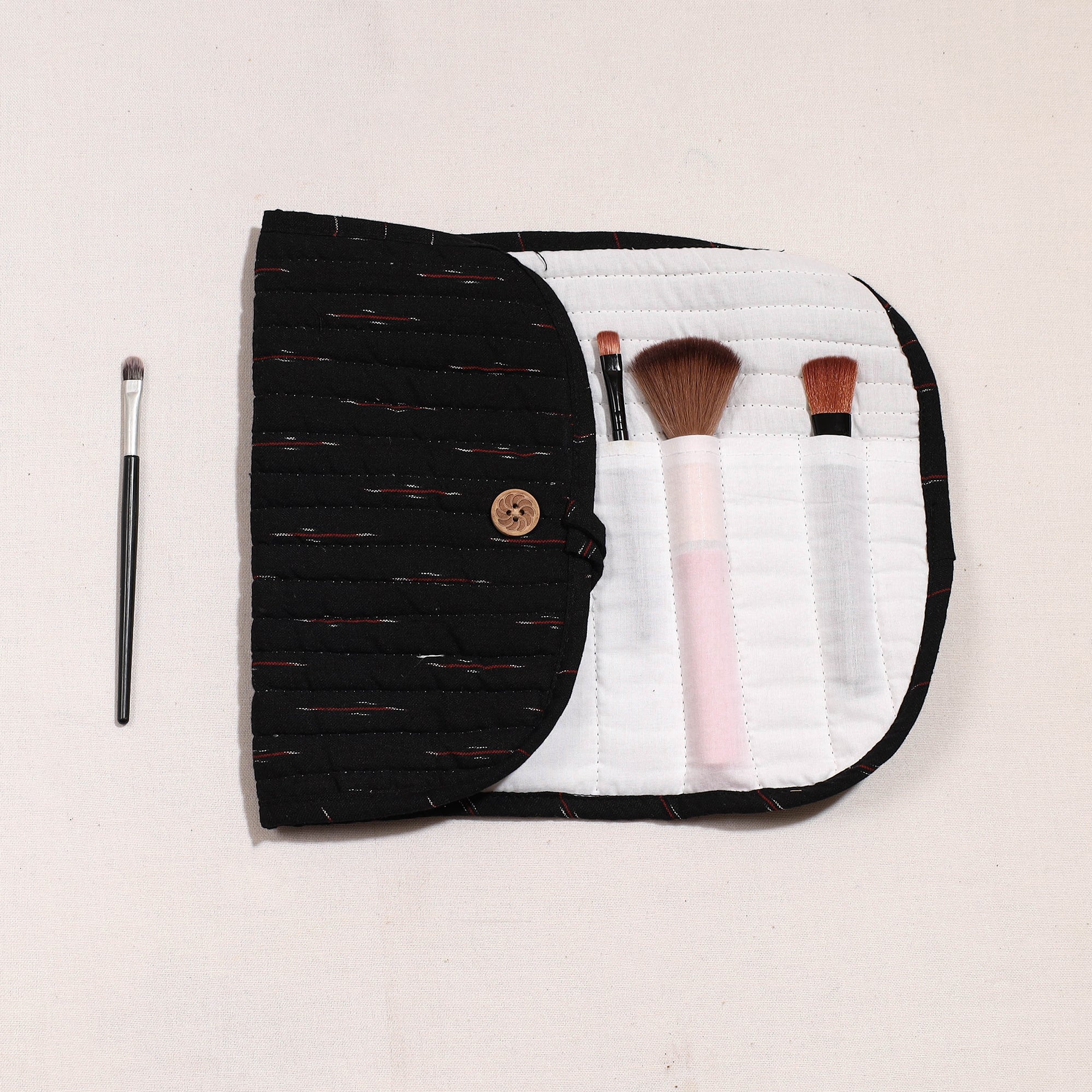 NOORI BAZAR Black - Ikat Fabric Multipurpose Segmented Make-up Brush Wrap Pouch/Case