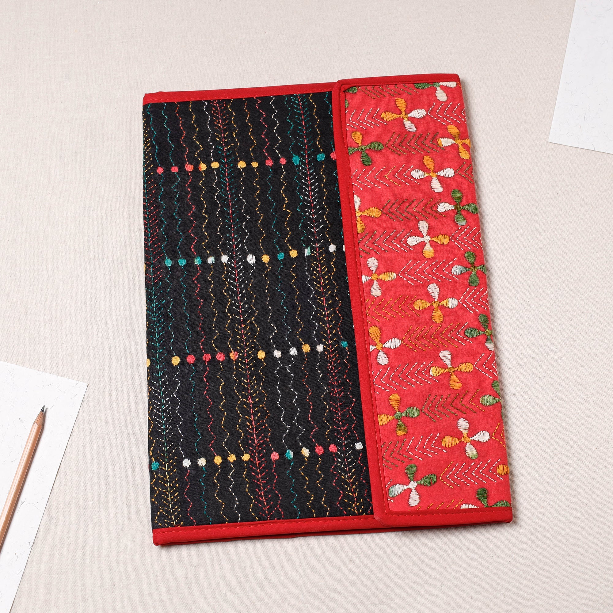 ASALKAAR Bengal Kantha Work Handcrafted File Folder