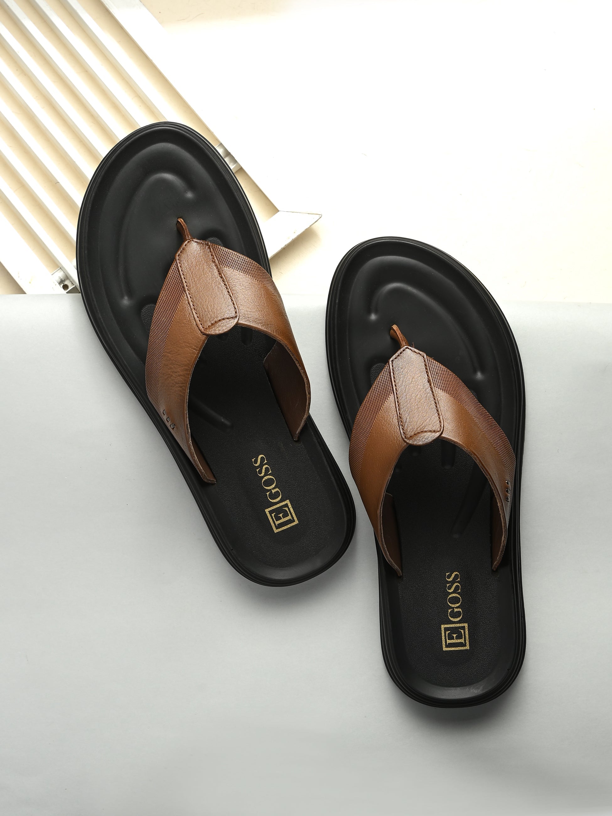 Egoss Shoes Comet Leather Slippers by Aspeerio