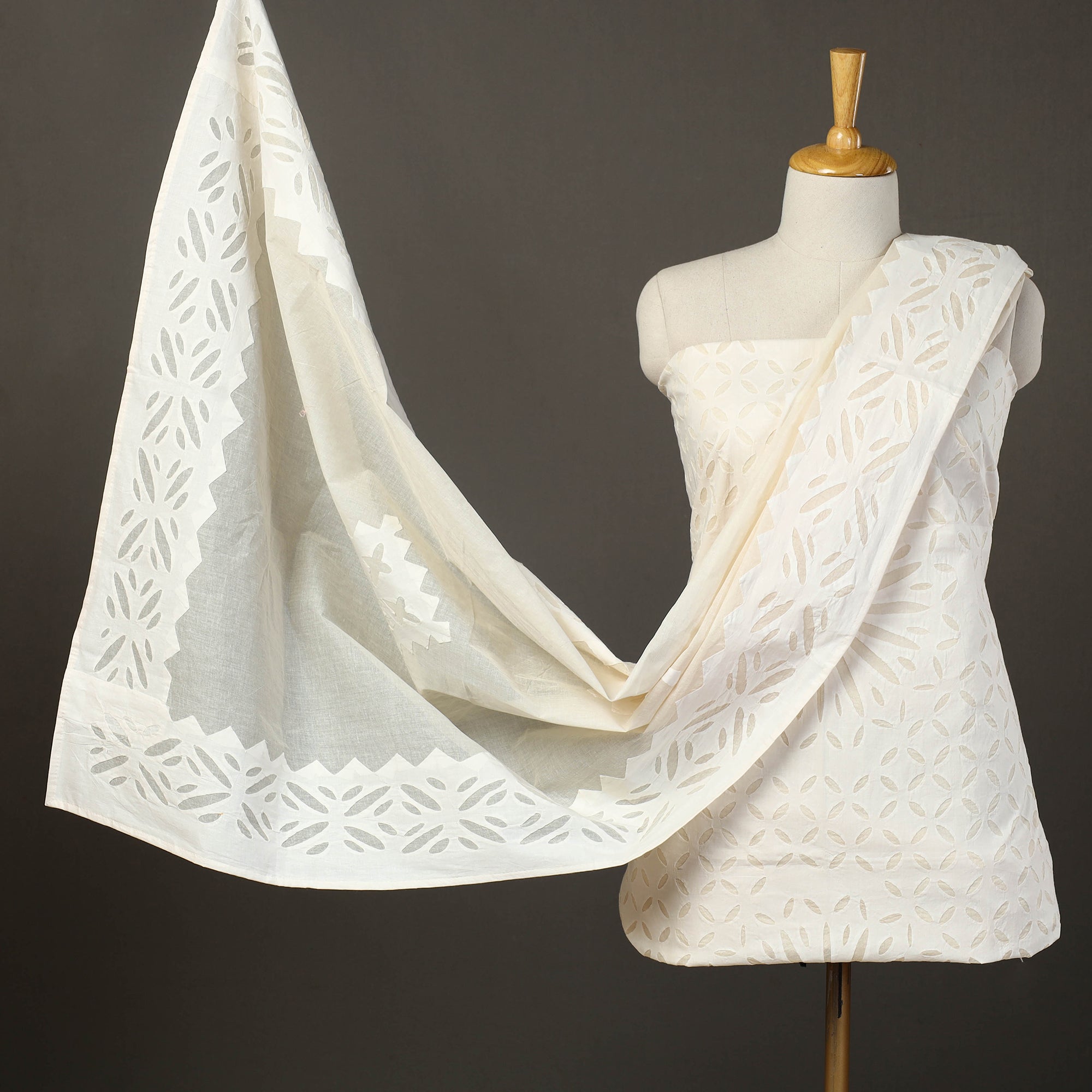 SHADES OF MARUDHARA White - 3pc Cut Work Cotton Barmer Applique Dress Material 28
