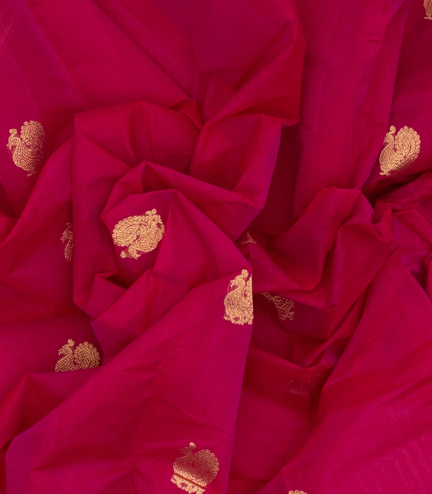 RmKV Hot Pink Handloom Kanchi Cotton Saree With Annam Buttas - view 3