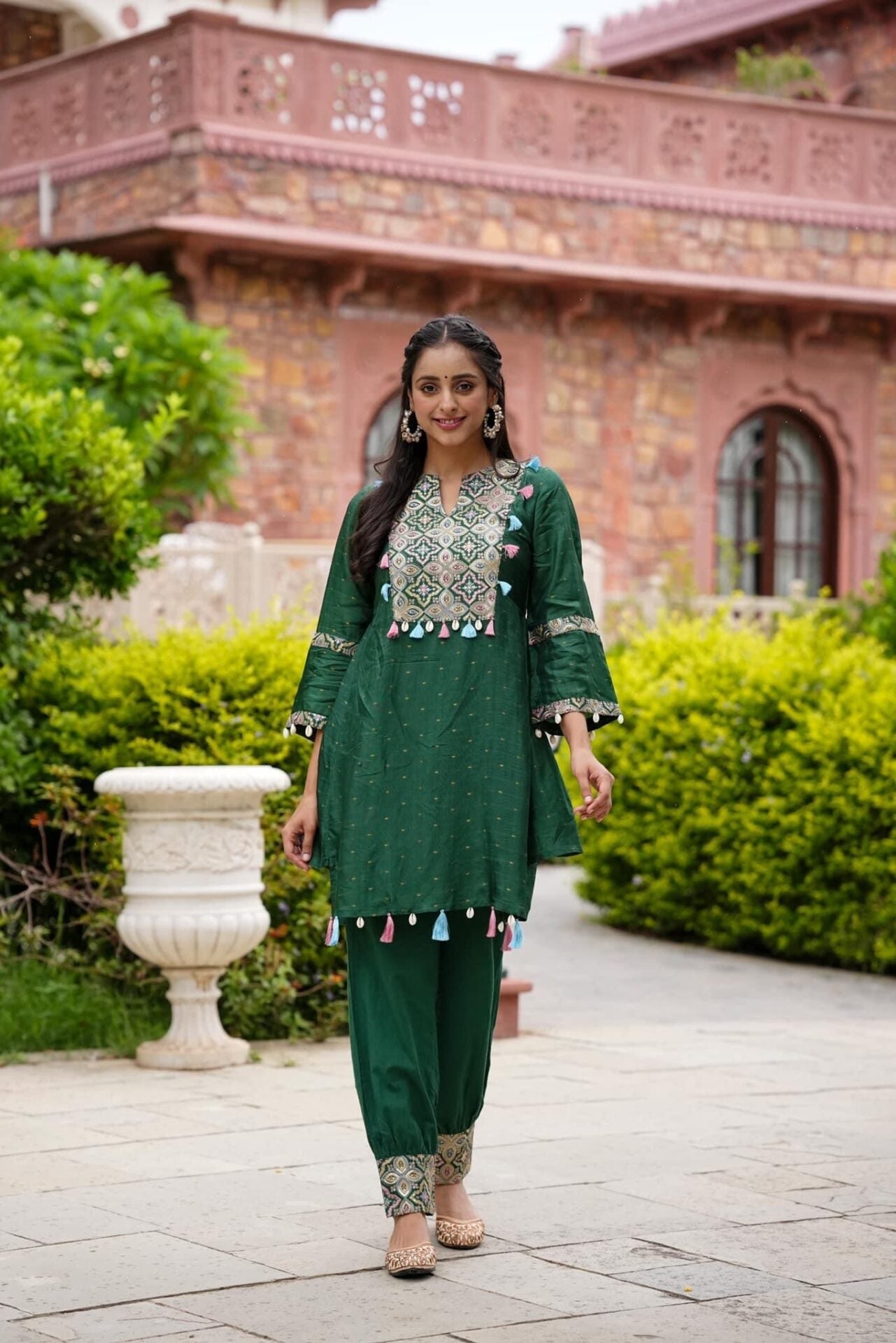 Idaho-o Netra Green Kurta Set - view 2