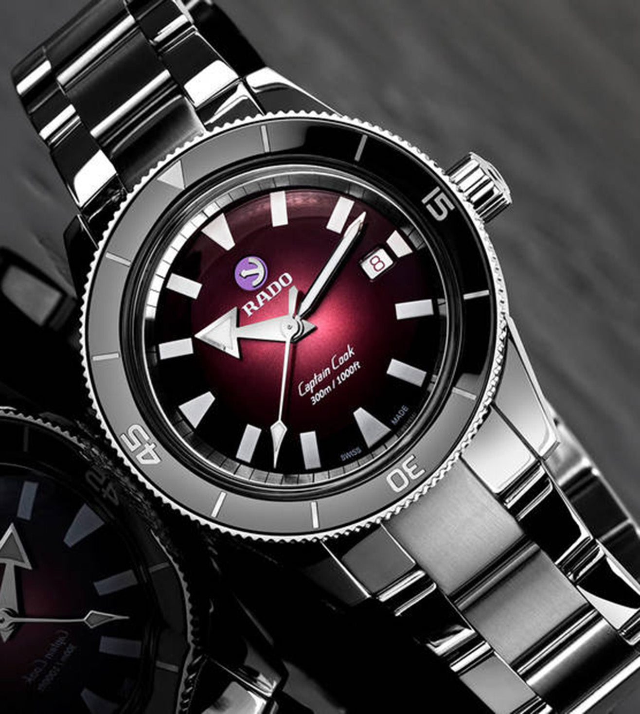 Rado Captain Cook Red Dial Men 42mm - view 2